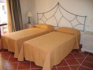 Hotel Monti Di Mola photo 4
