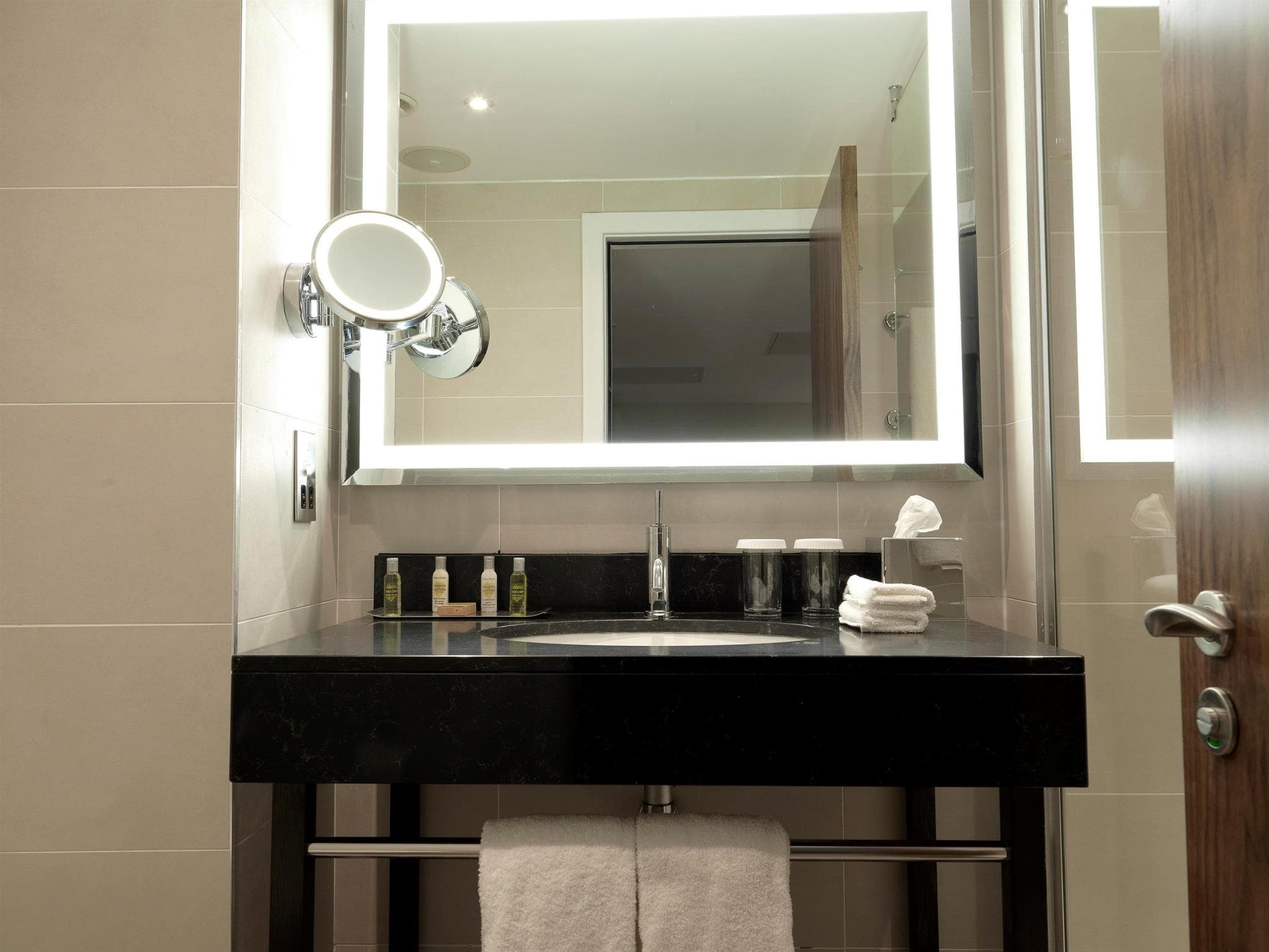 DoubleTree by Hilton Hotel & Spa Chester photo 2