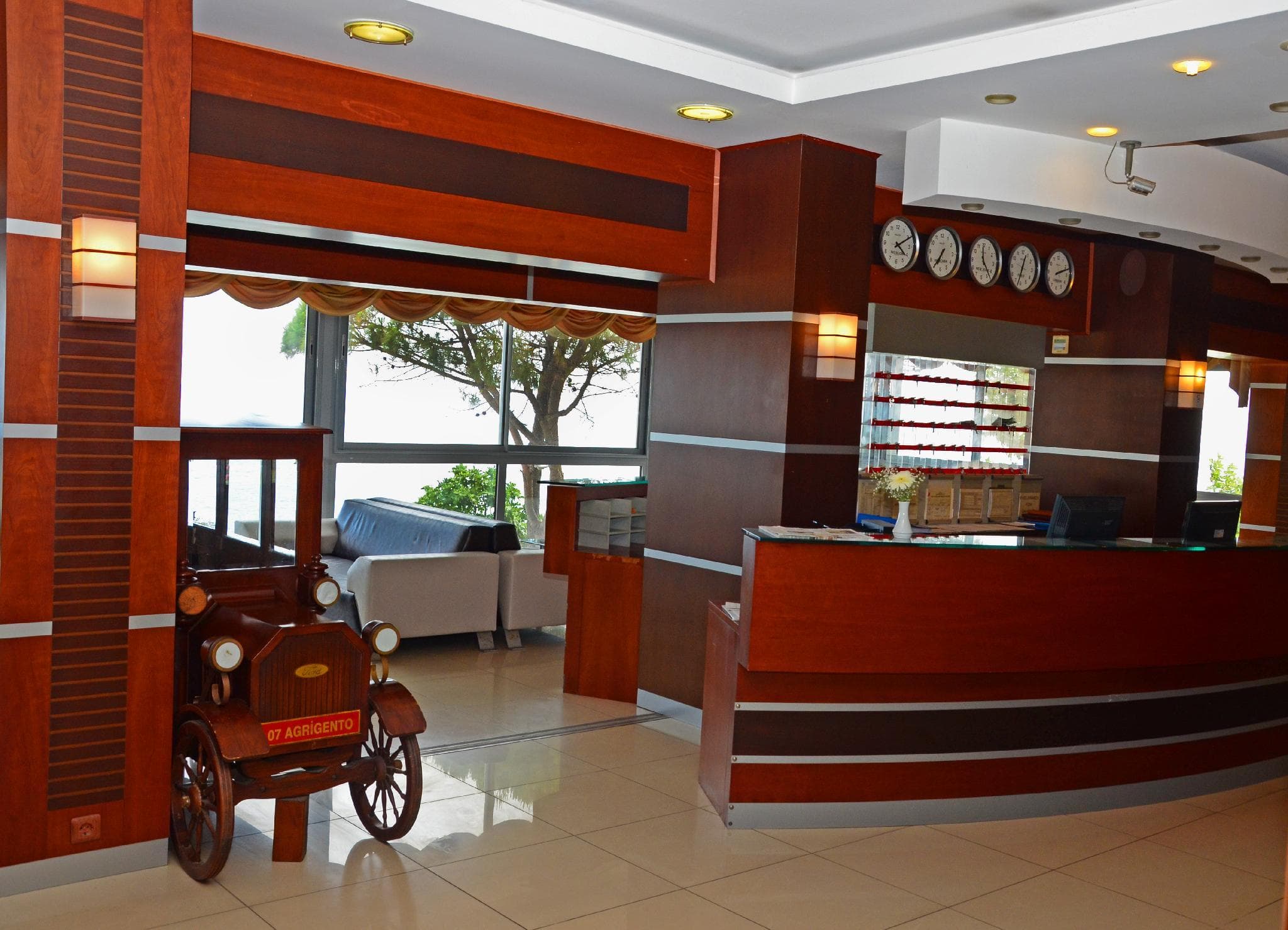 Lara Hotel photo 3