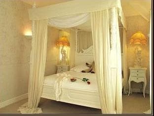 Aphrodites Group - Luxury Hot Tub Suites in Central Lake District! photo 2