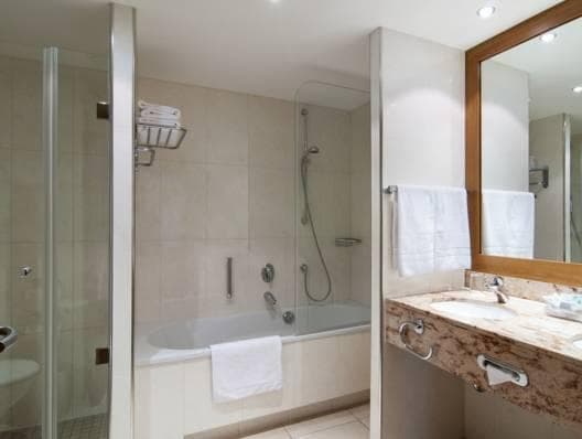 Holiday Inn Nürnberg City Centre By IHG photo 2
