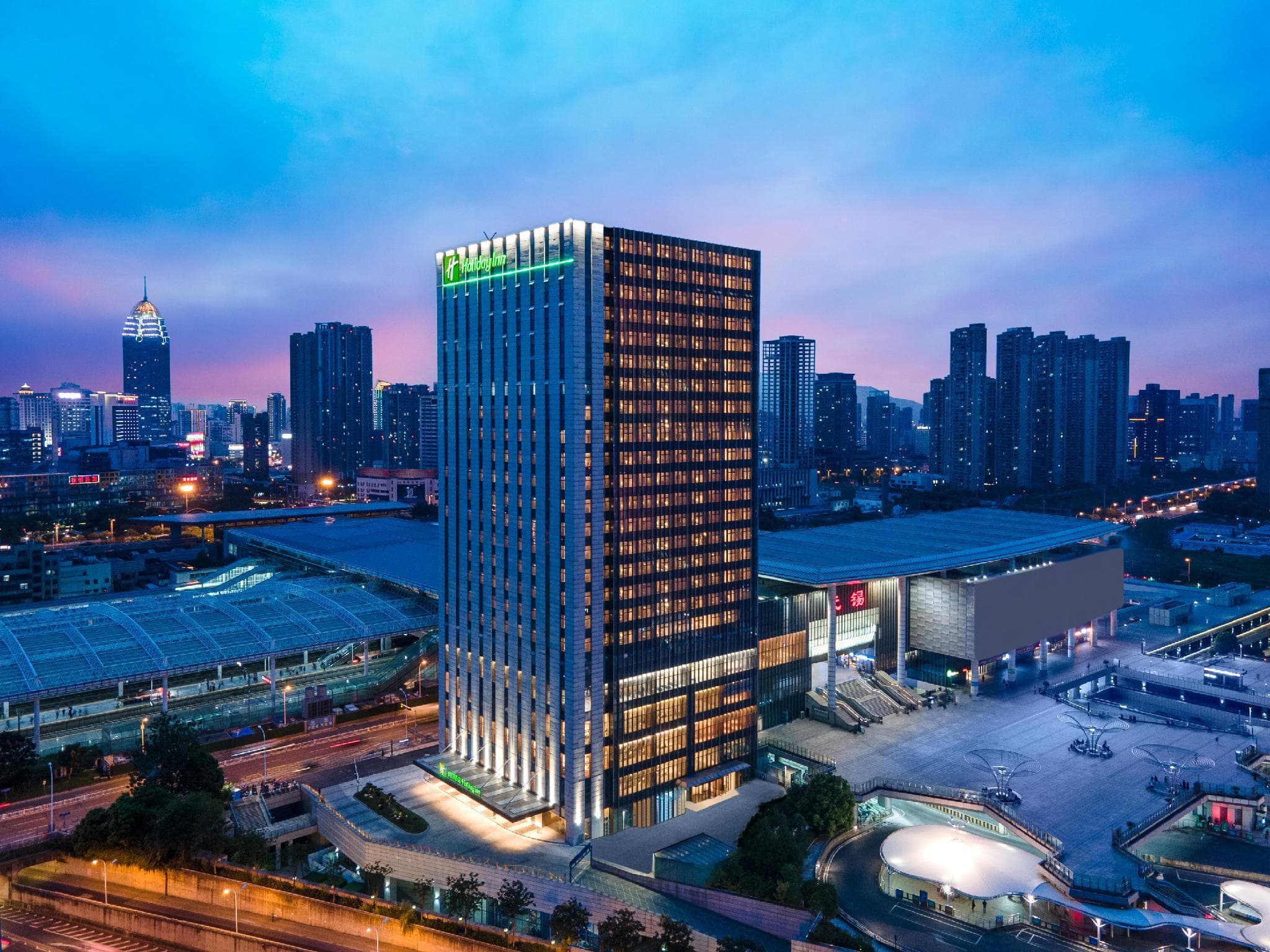 Holiday Inn Wuxi Central Station By IHG photo 4