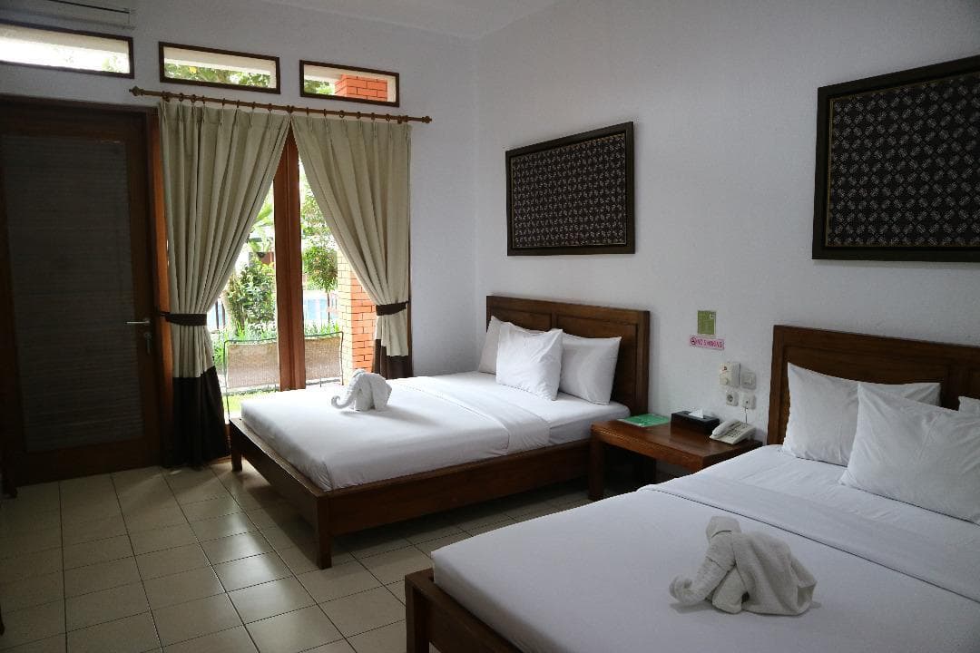 Villa Bukit Pinus photo 2