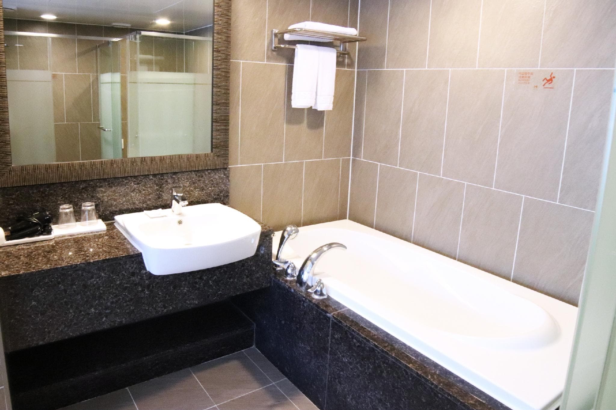 Jeju Hotel The M photo 4