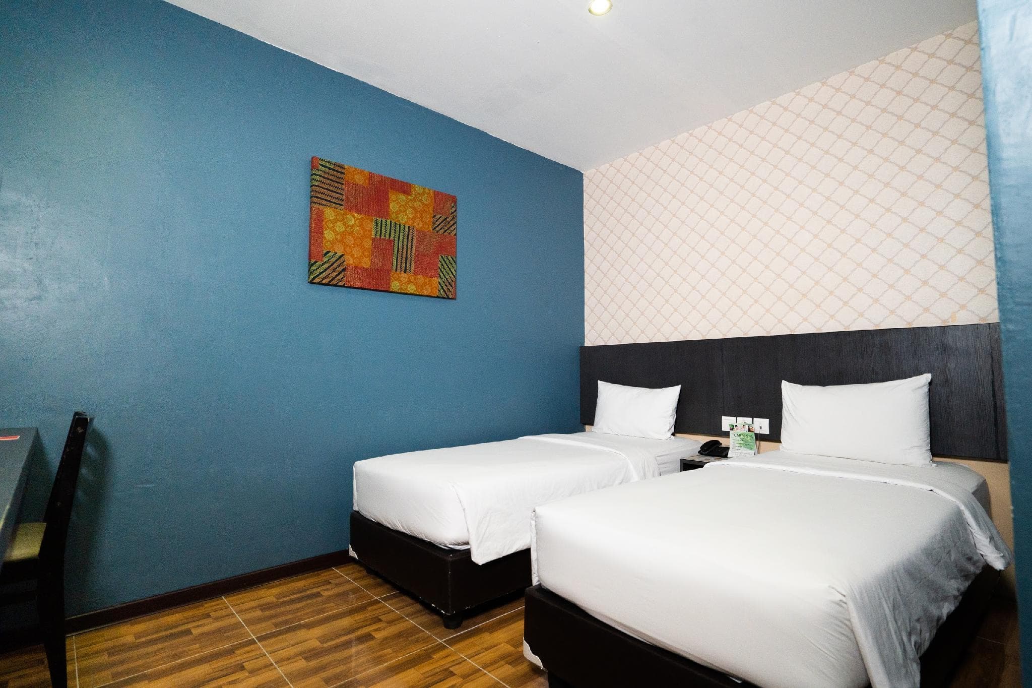 CREW EXPRESS Hotel photo 3
