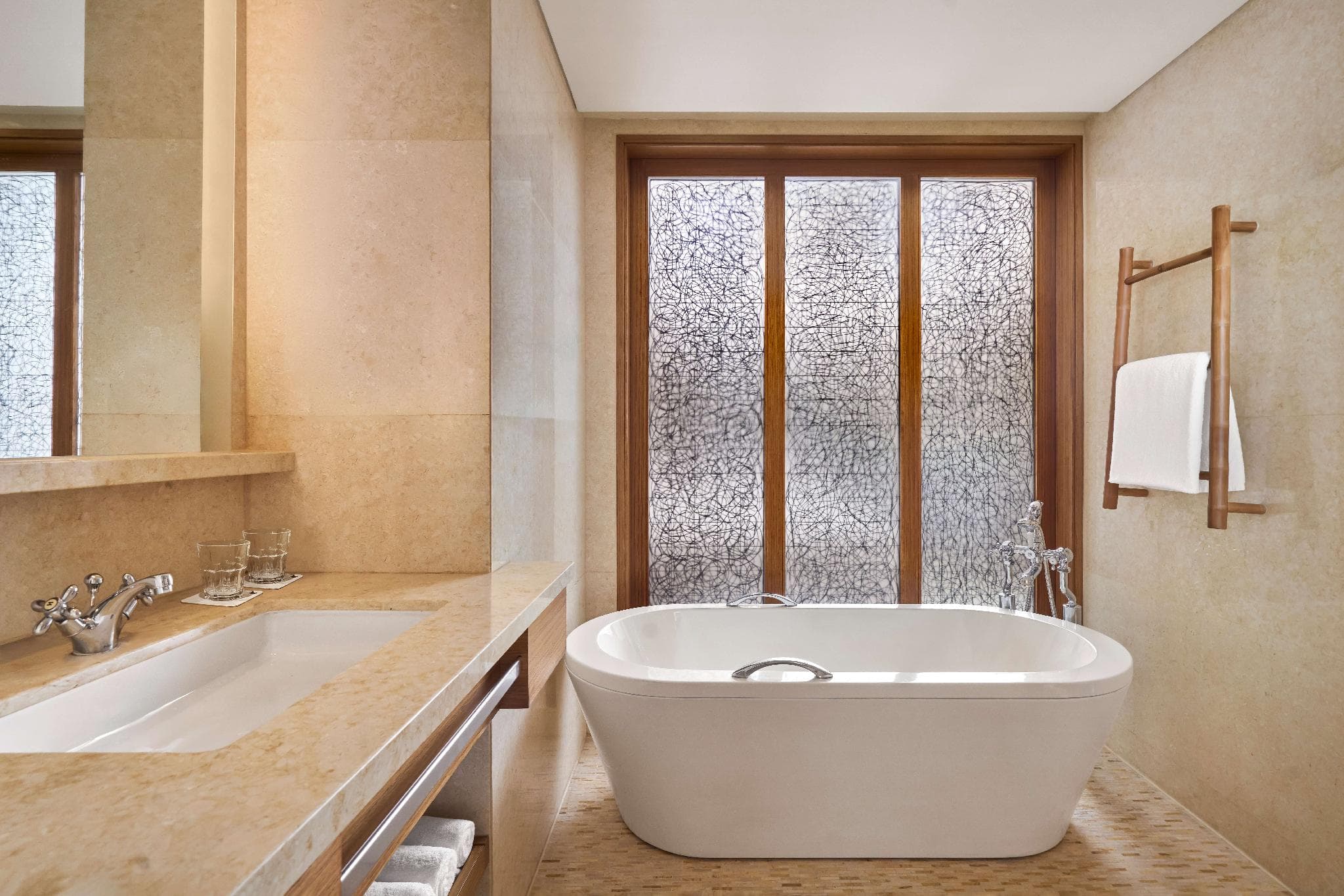 JW Marriott Hotel & Suites Saigon photo 2