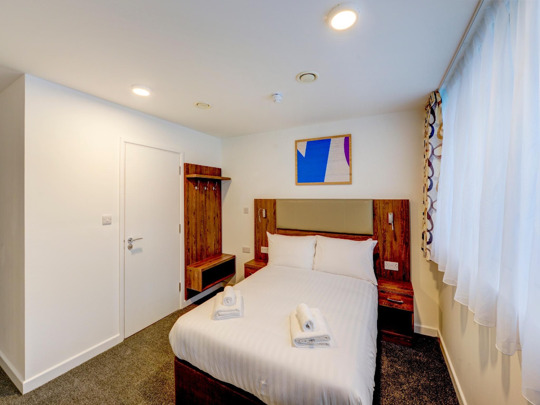 OYO Plymouth Central Hotel photo 2