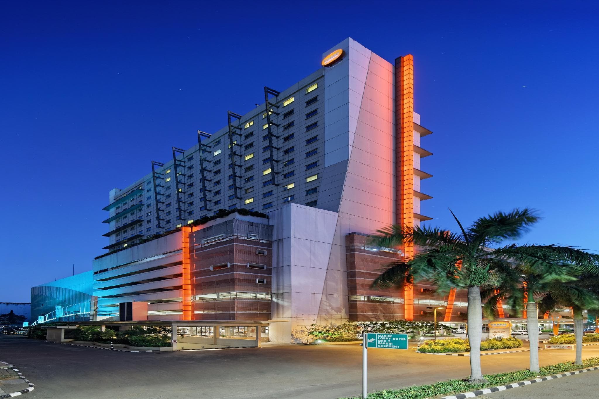 HARRIS Hotel & Conventions Kelapa Gading photo 5