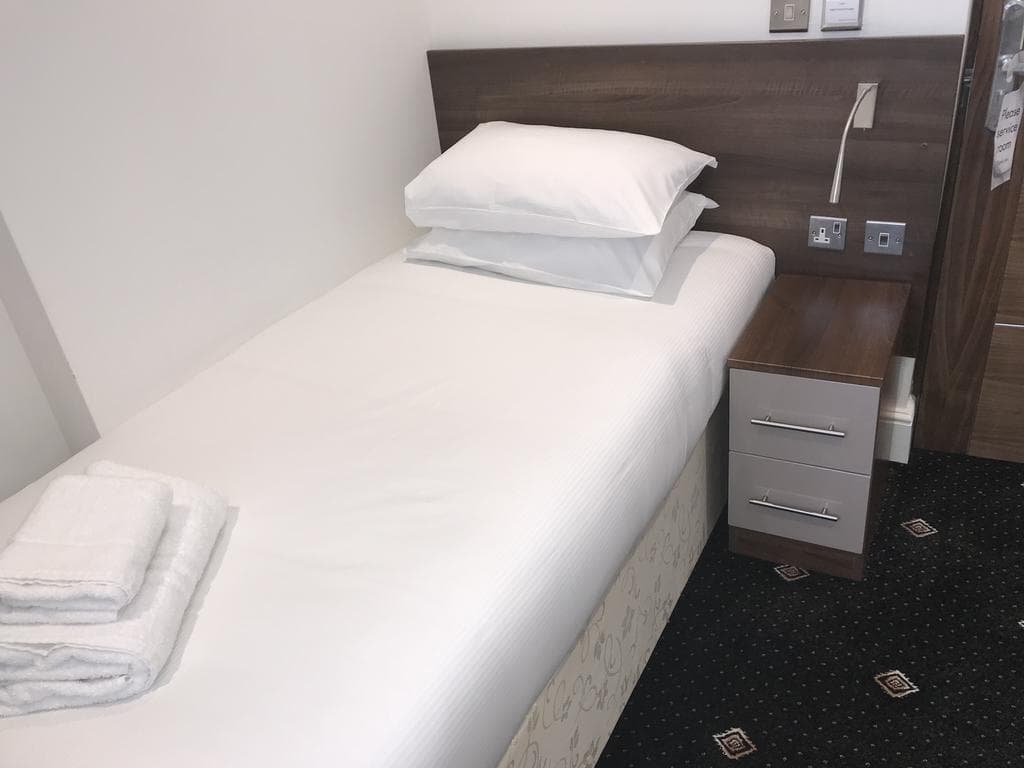 Marlborough Hotel photo 2