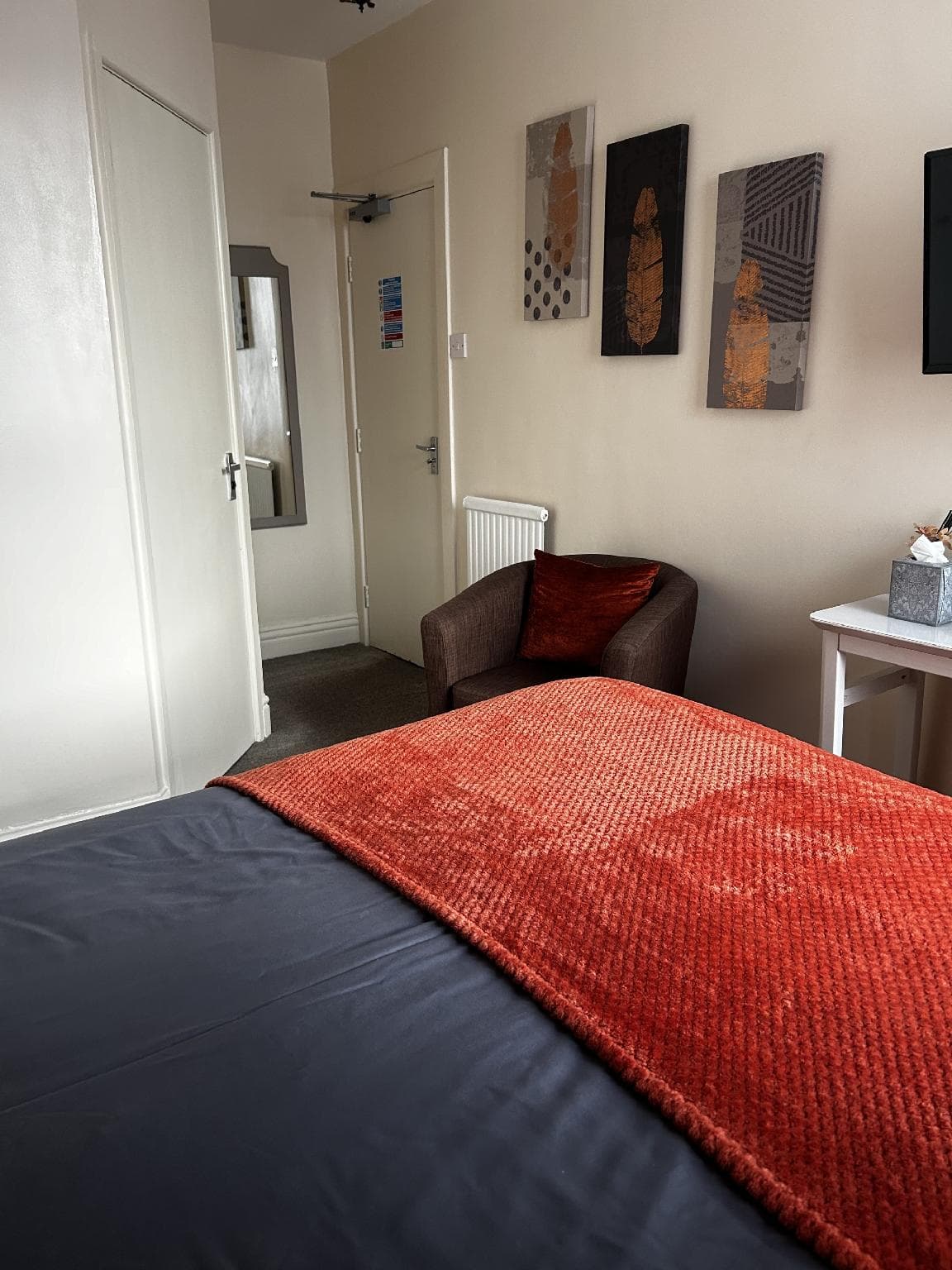 The Inglewood Hotel photo 2