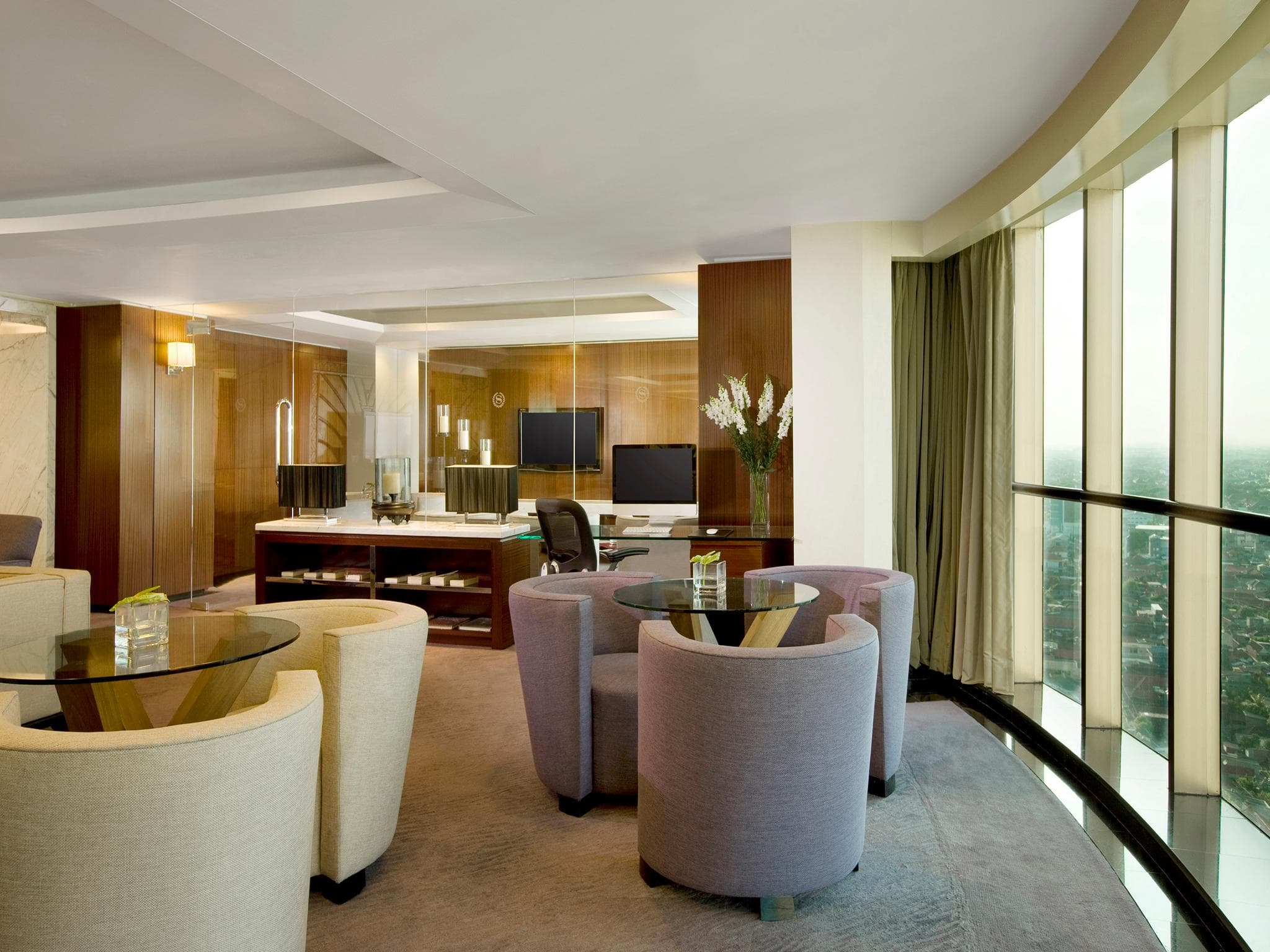 Sheraton Surabaya Hotel & Towers photo 3