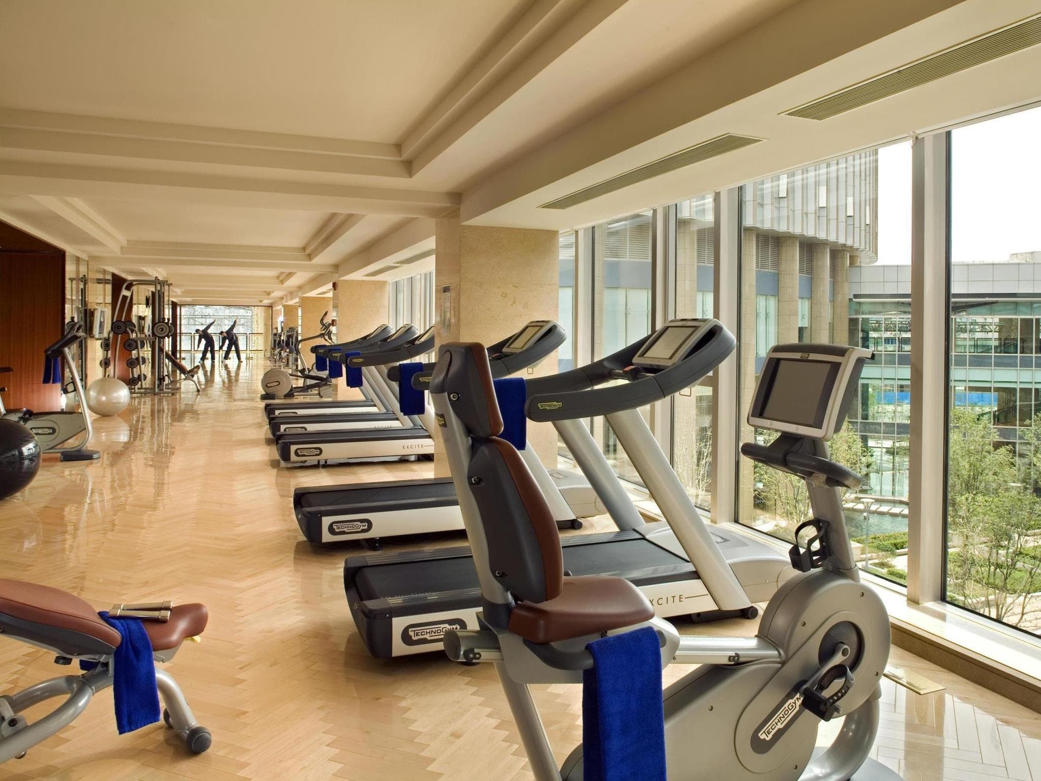 Sheraton Grand Shanghai Pudong Hotel & Residences photo 5