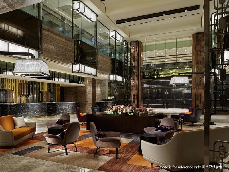 Royal Plaza Hotel photo 4