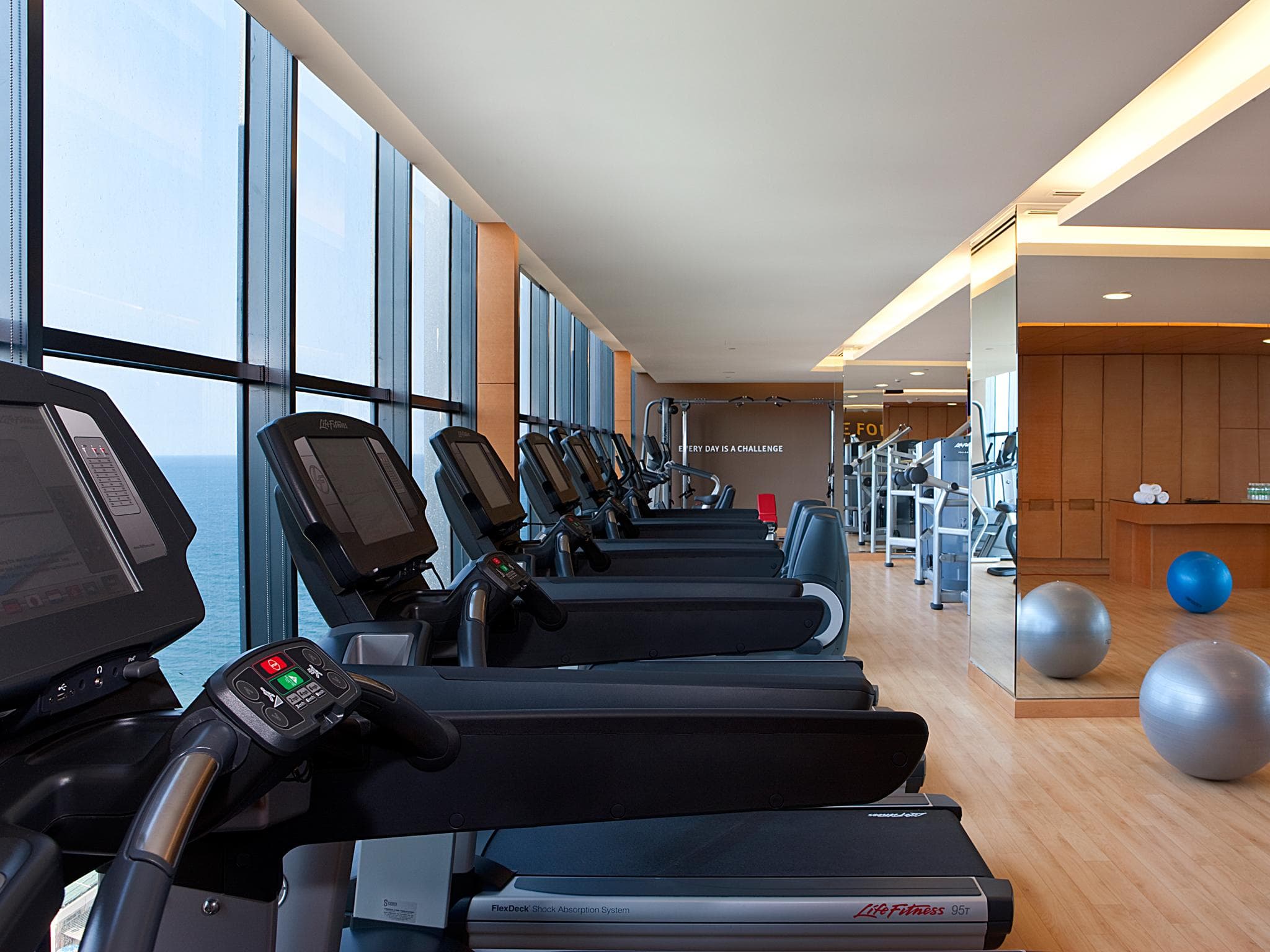 Sheraton Nha Trang Hotel & Spa photo 5