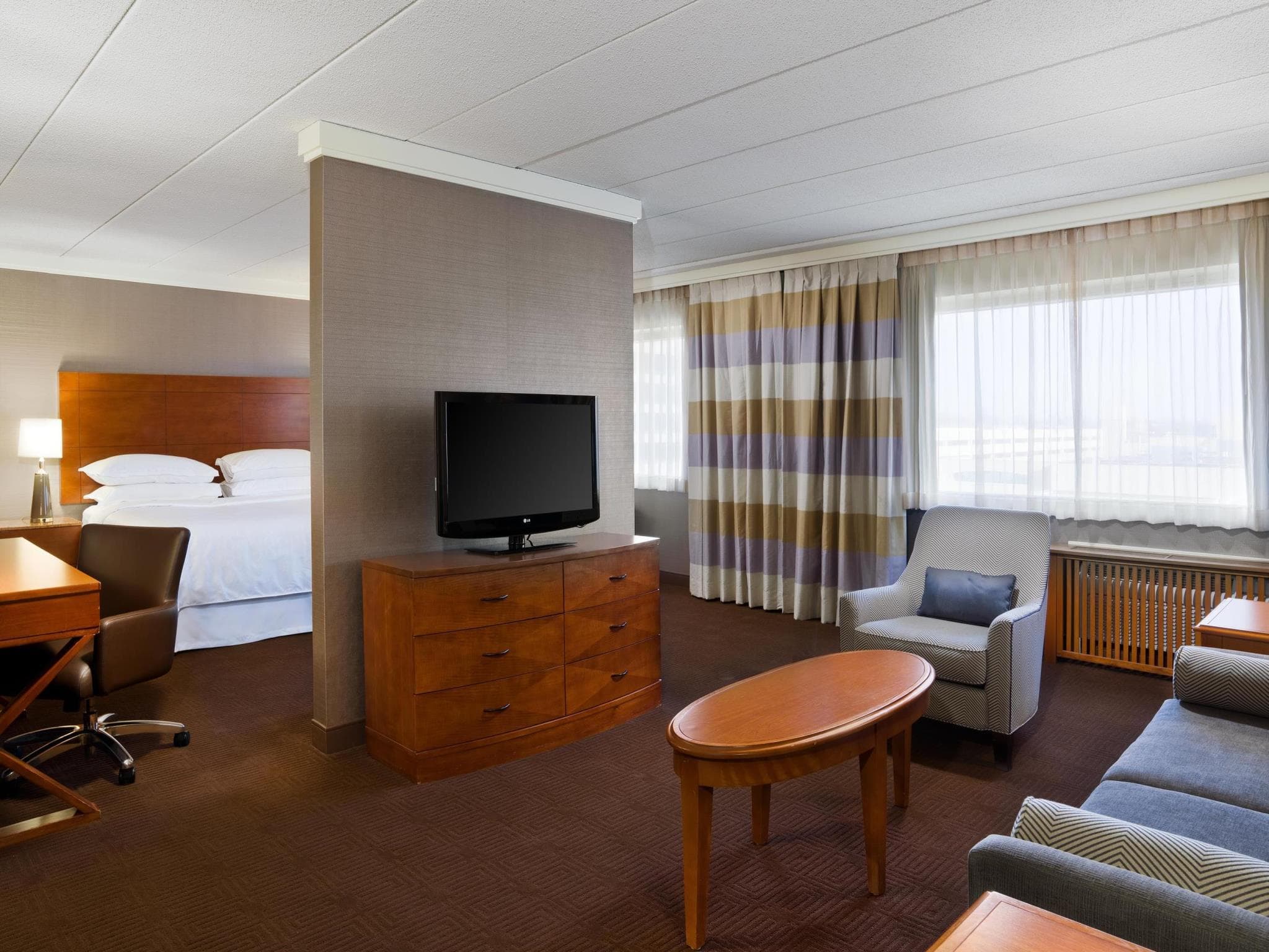 Sheraton Niagara Falls photo 2