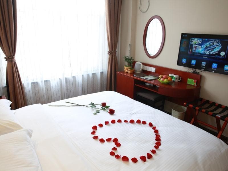GreenTree Inn Bole Wanxianghui Express Hotel photo 4