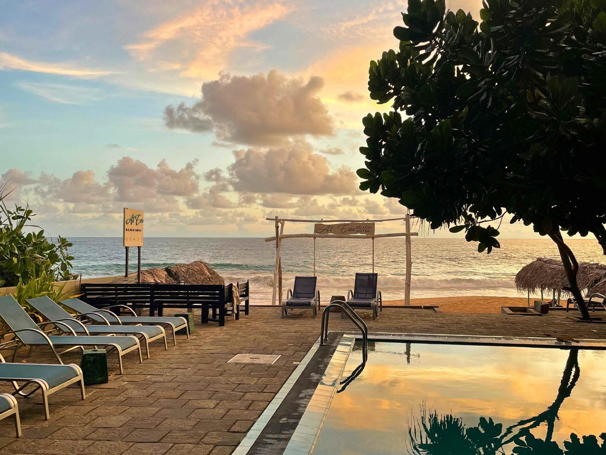 At Ease Beach Hotel