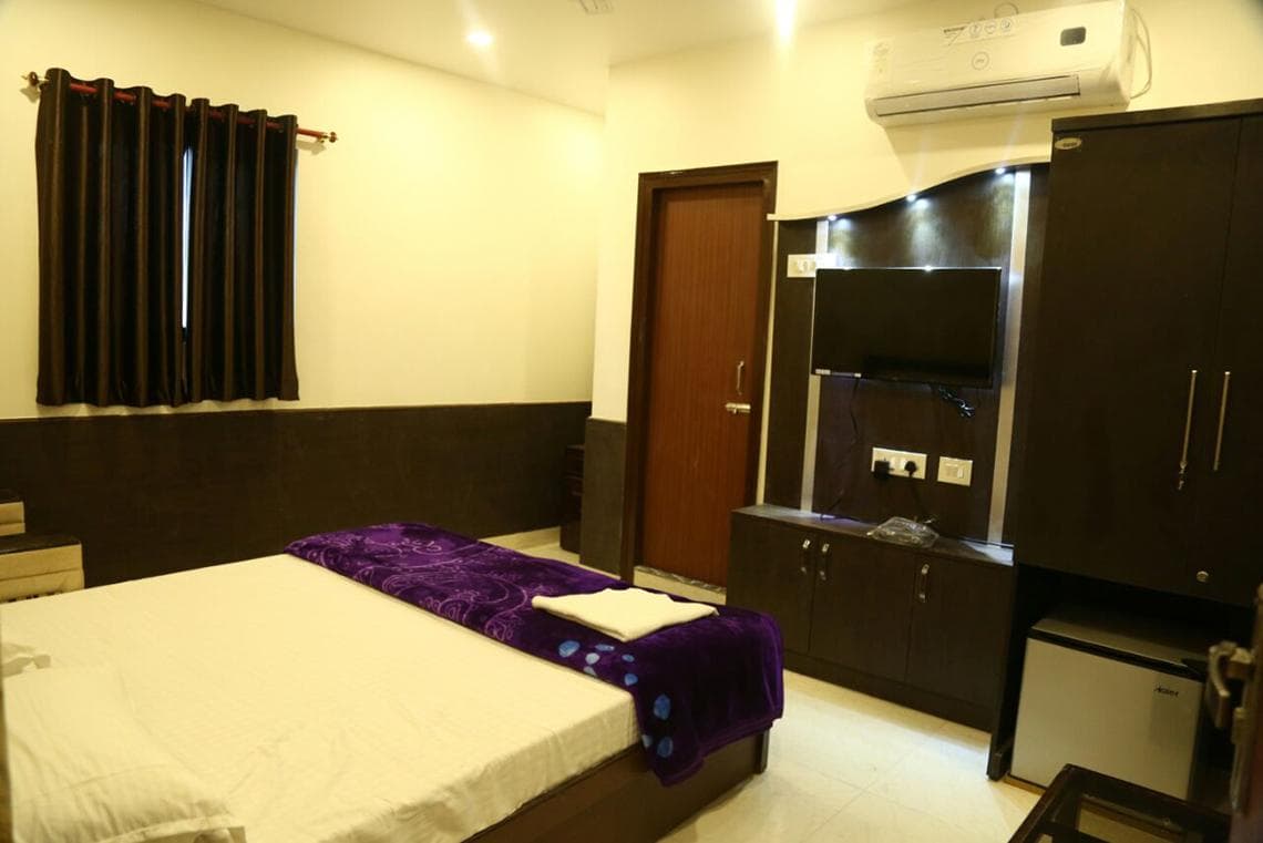 Hotel Krishna Palace photo 4