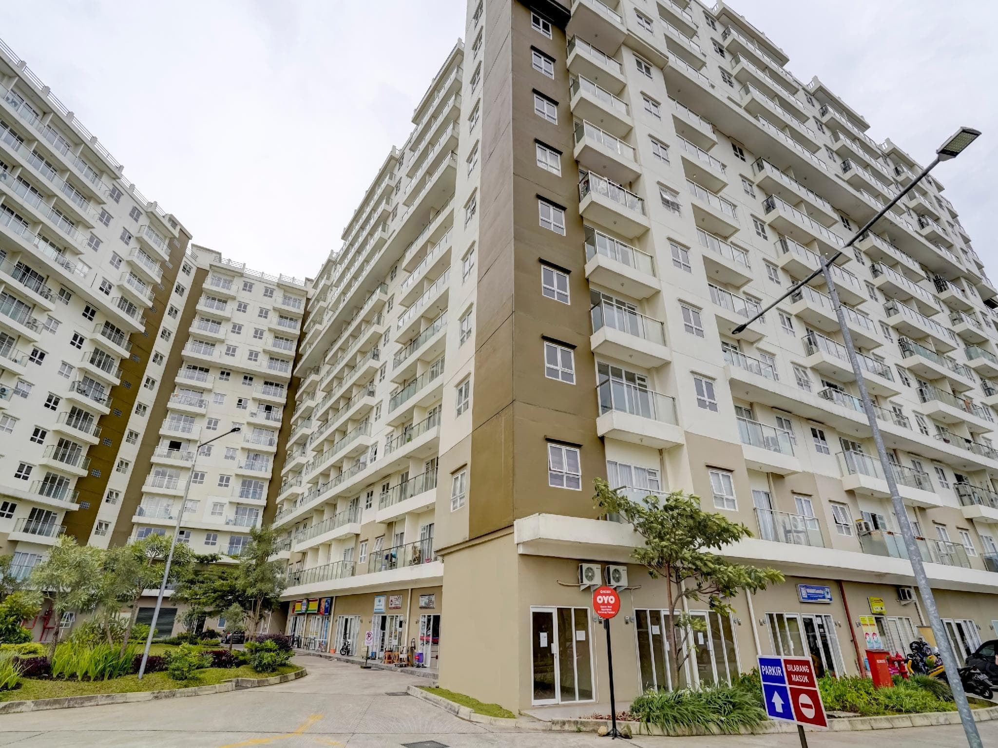 Collection O 90205 Queen Rent Apartment Gateway Pasteur photo 5