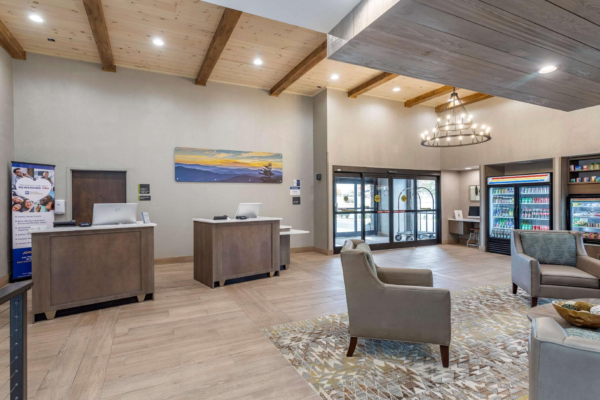 Best Western Plus Apple Valley Lodge Pigeon Forge photo 4
