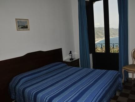 Villa Astoria photo 2
