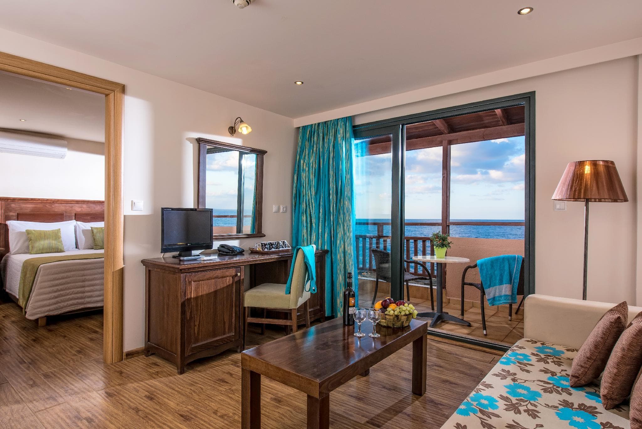 Koutrakis Suites by Checkin photo 2