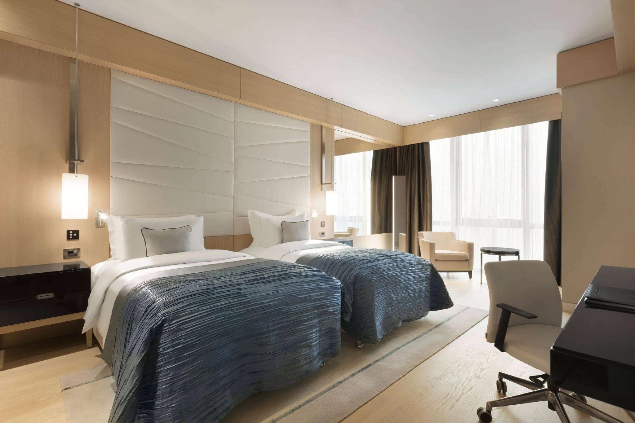 Wyndham Grand Istanbul Levent Hotel & Conference Center photo 2