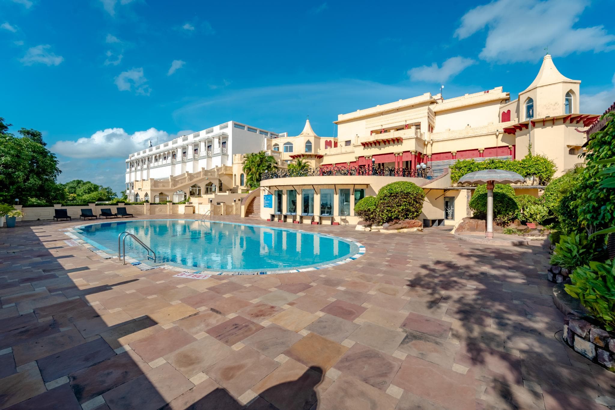 Noor Us Sabah Palace photo 3
