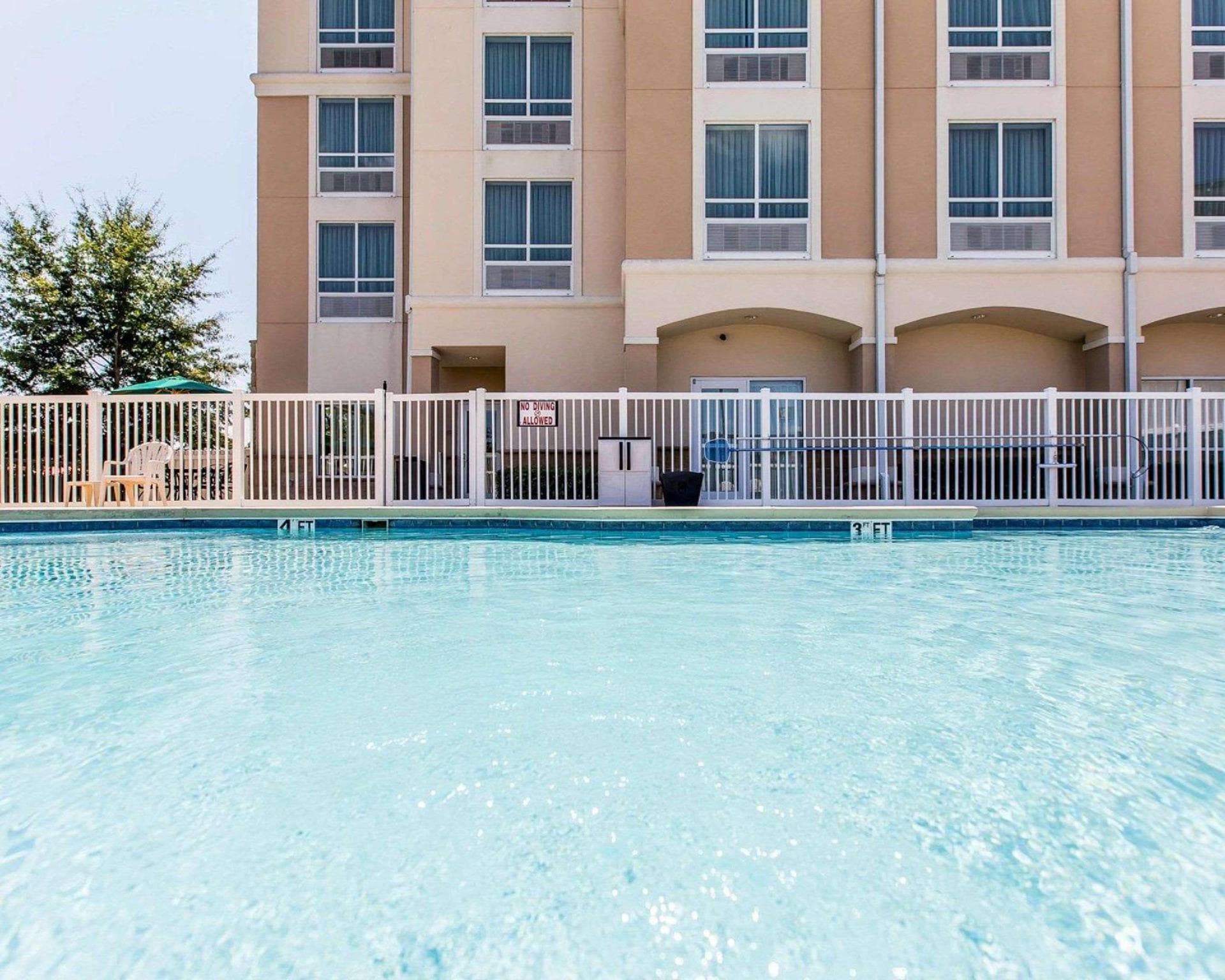 Comfort Suites Valdosta Mall Area photo 4