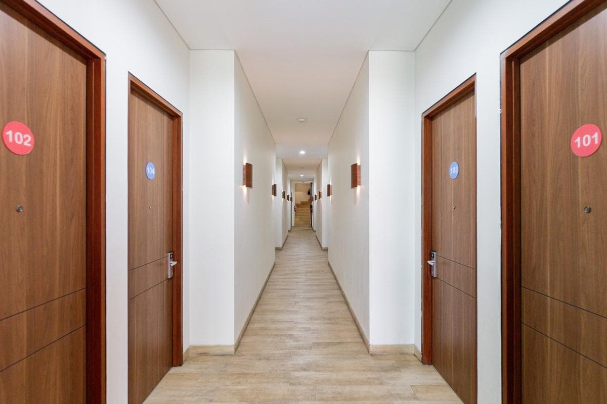 Sans Hotel Rajawali Surabaya by RedDoorz photo 5