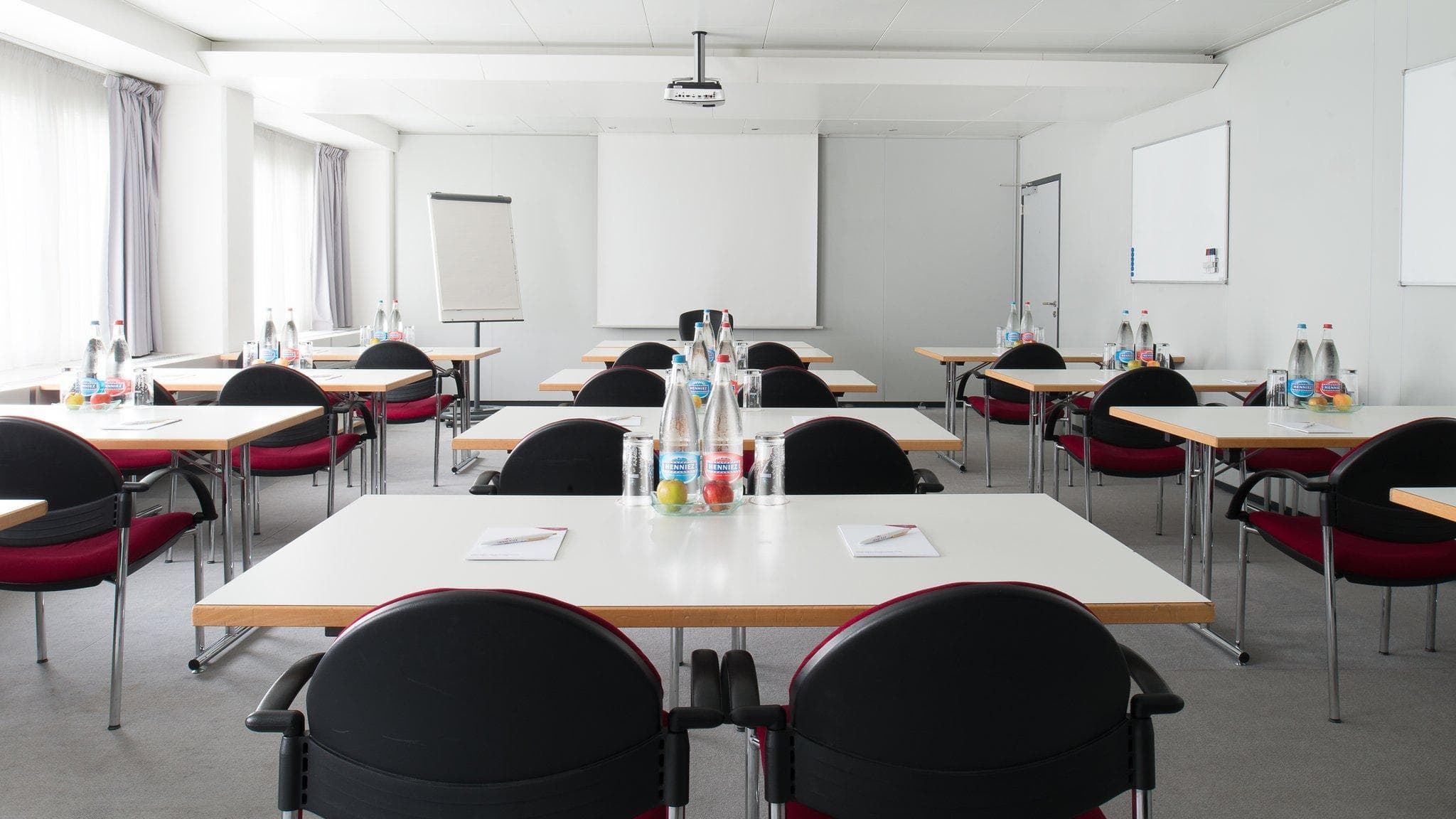 Crowne Plaza Zurich By IHG photo 3