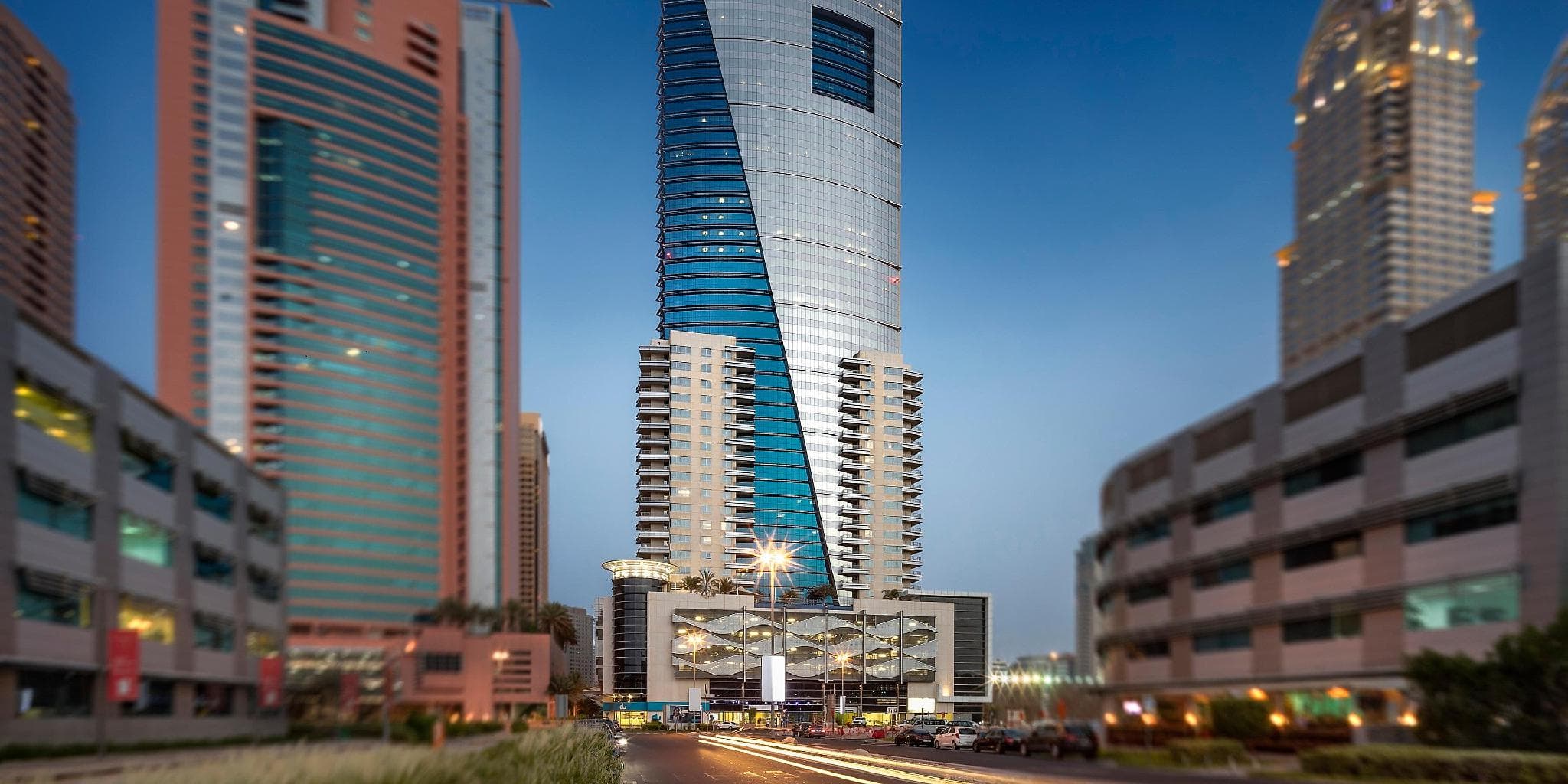 Staybridge Suites Dubai Internet City By IHG photo 3