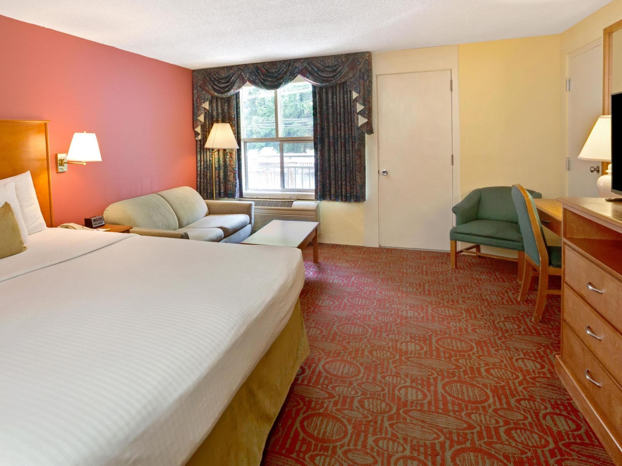 Gatlinburg River Inn photo 3