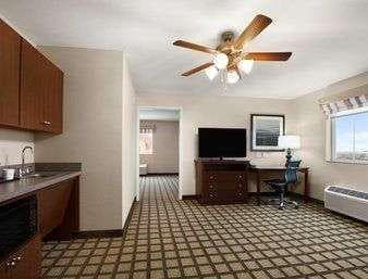 Baymont by Wyndham Odessa photo 2