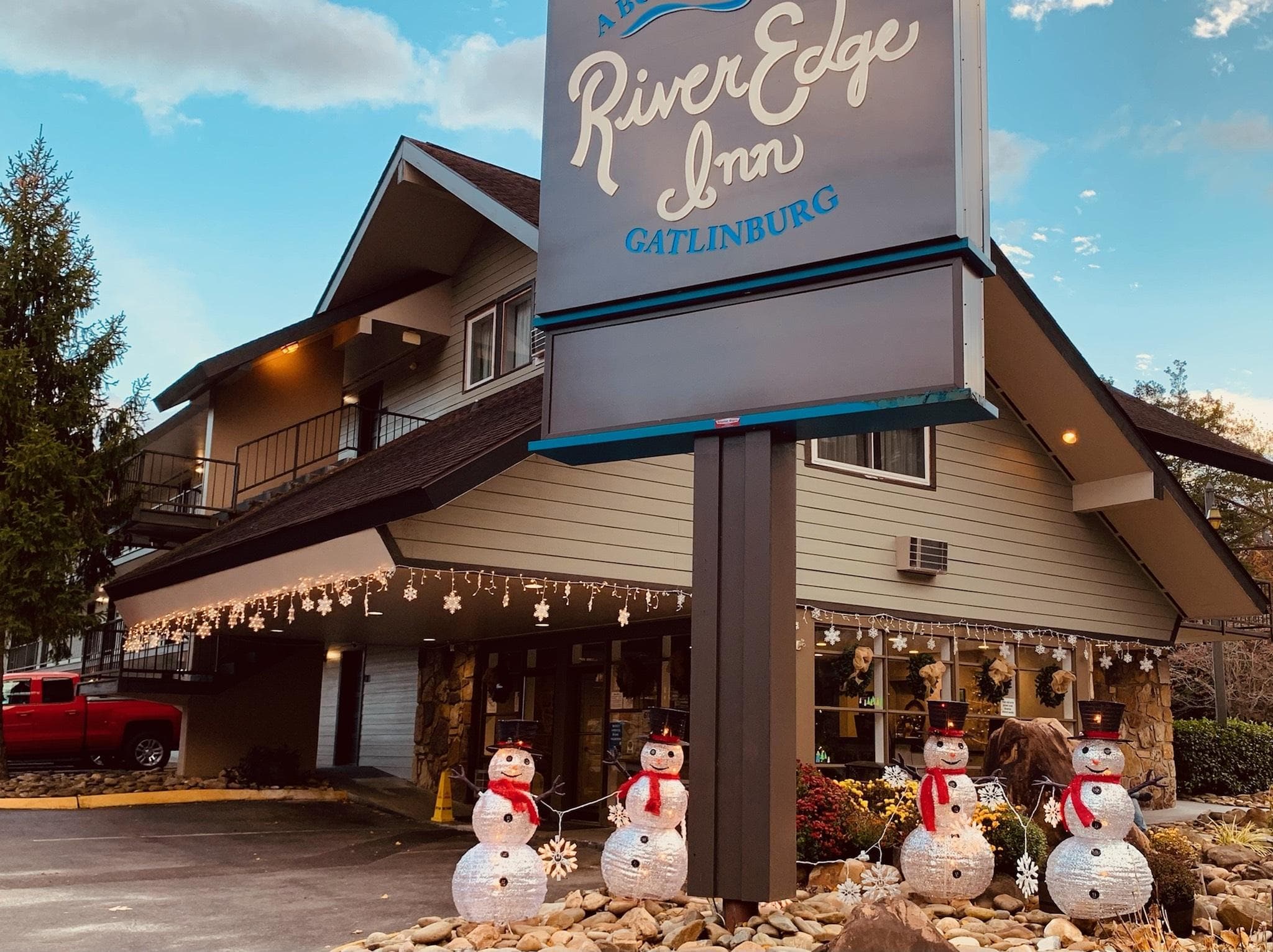 River Edge Inn photo 3