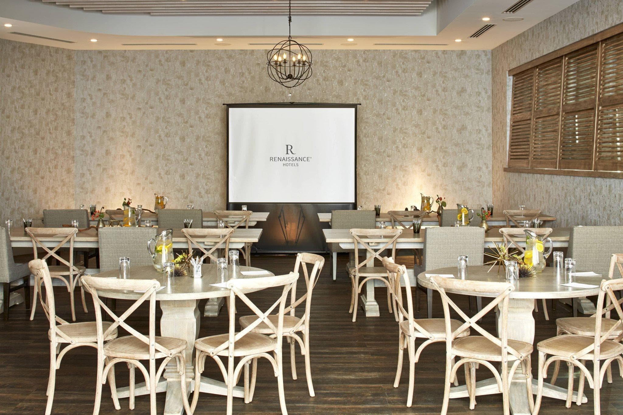 The Del Monte Lodge Renaissance Rochester Hotel & Spa photo 3