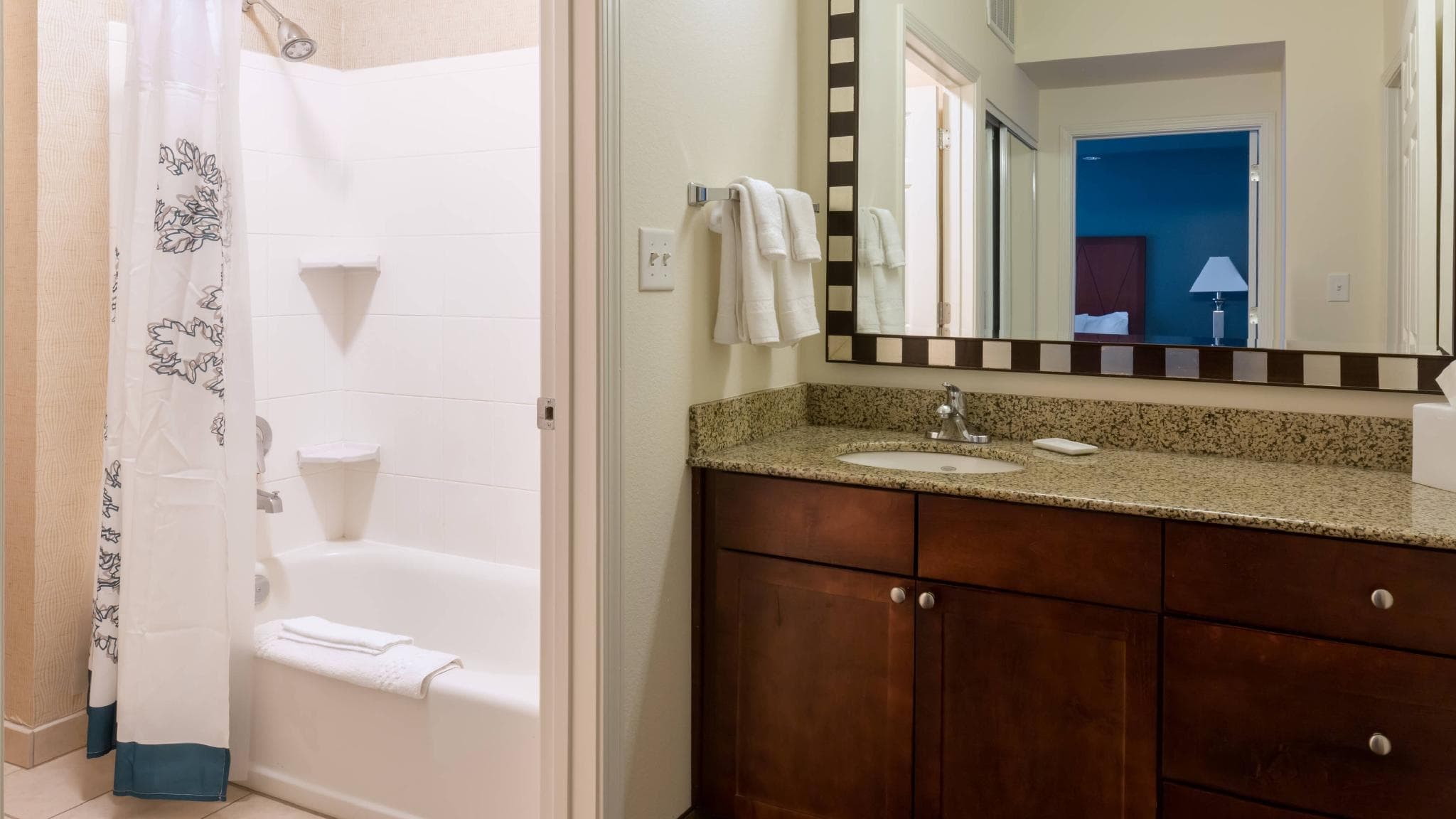 Residence Inn by Marriott Baton Rouge near LSU photo 3
