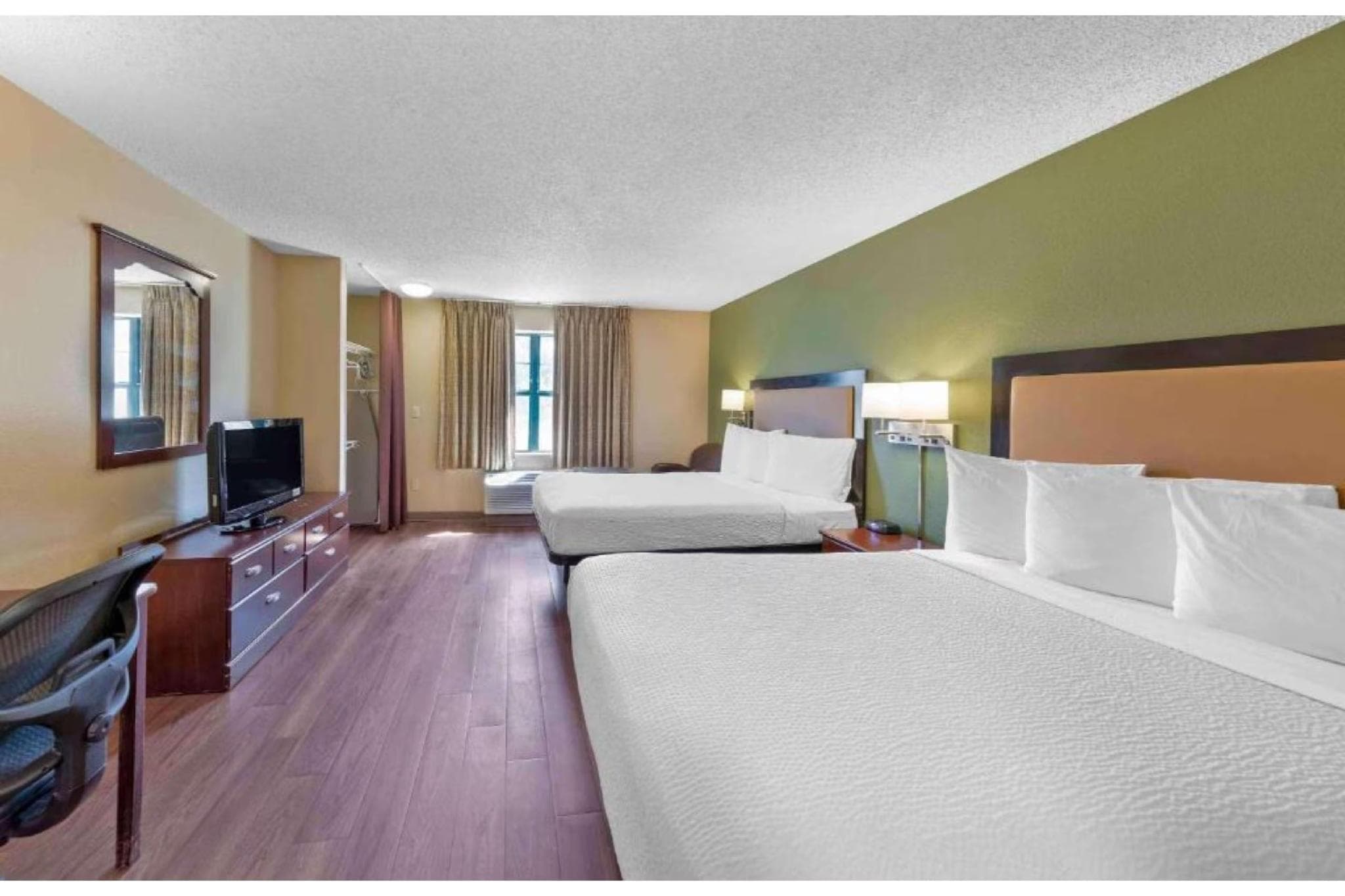 Studio 6 Corporate Extended Stay Rochester Henrietta NY photo 2