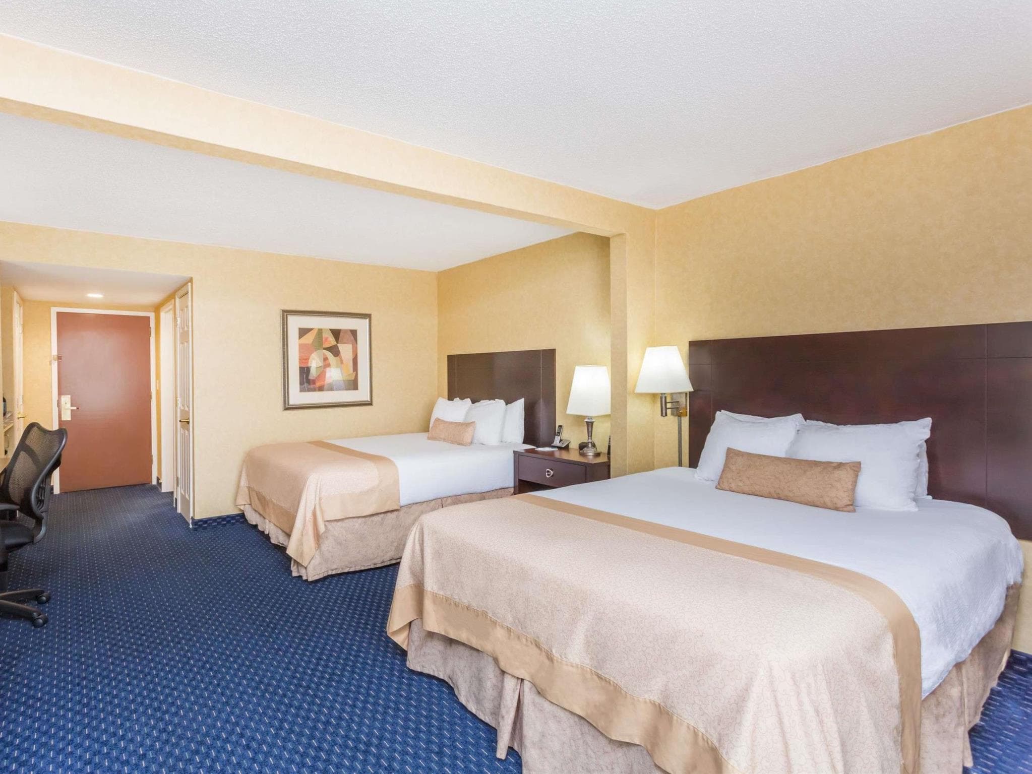 Wingate by Wyndham Greenville Airport photo 4