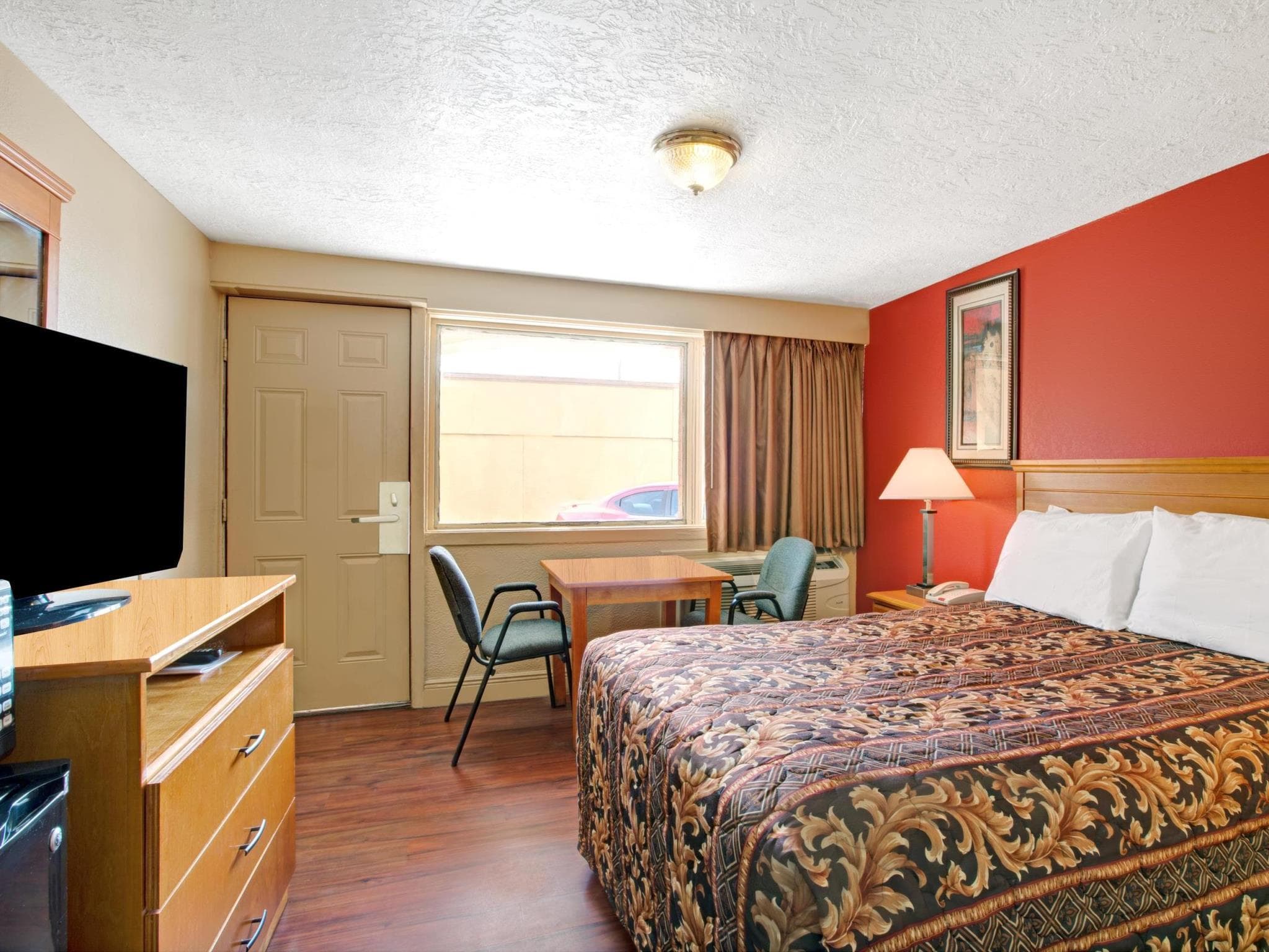 Econo Lodge Galveston Seawall photo 5