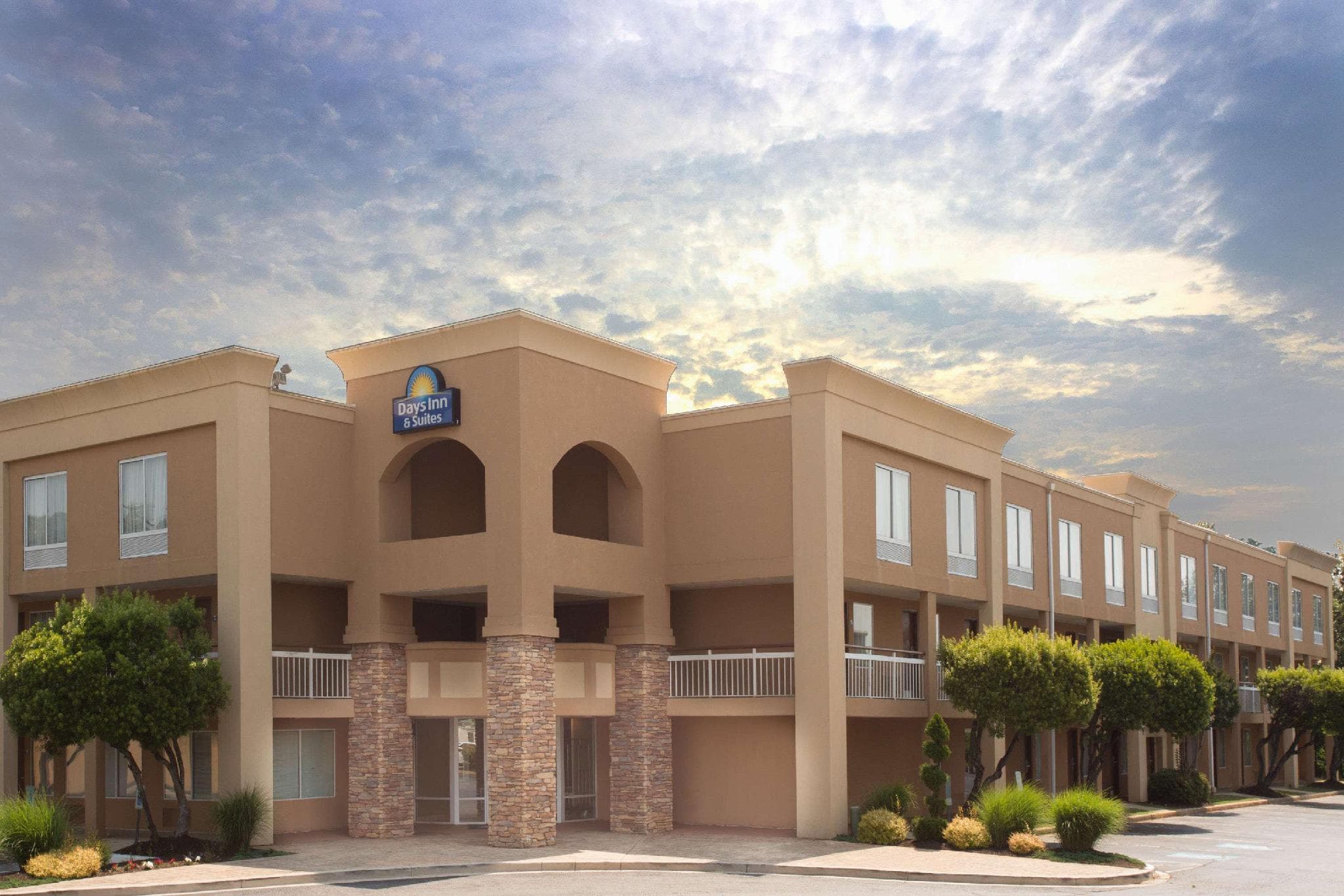 Days Inn by Wyndham Greenville photo 3