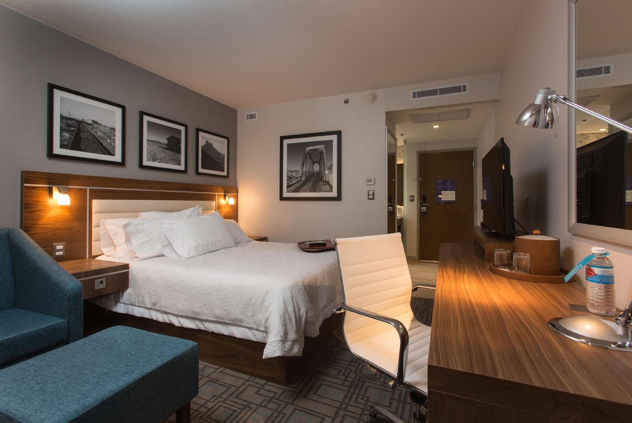 Hampton Inn by Hilton Hermosillo photo 2