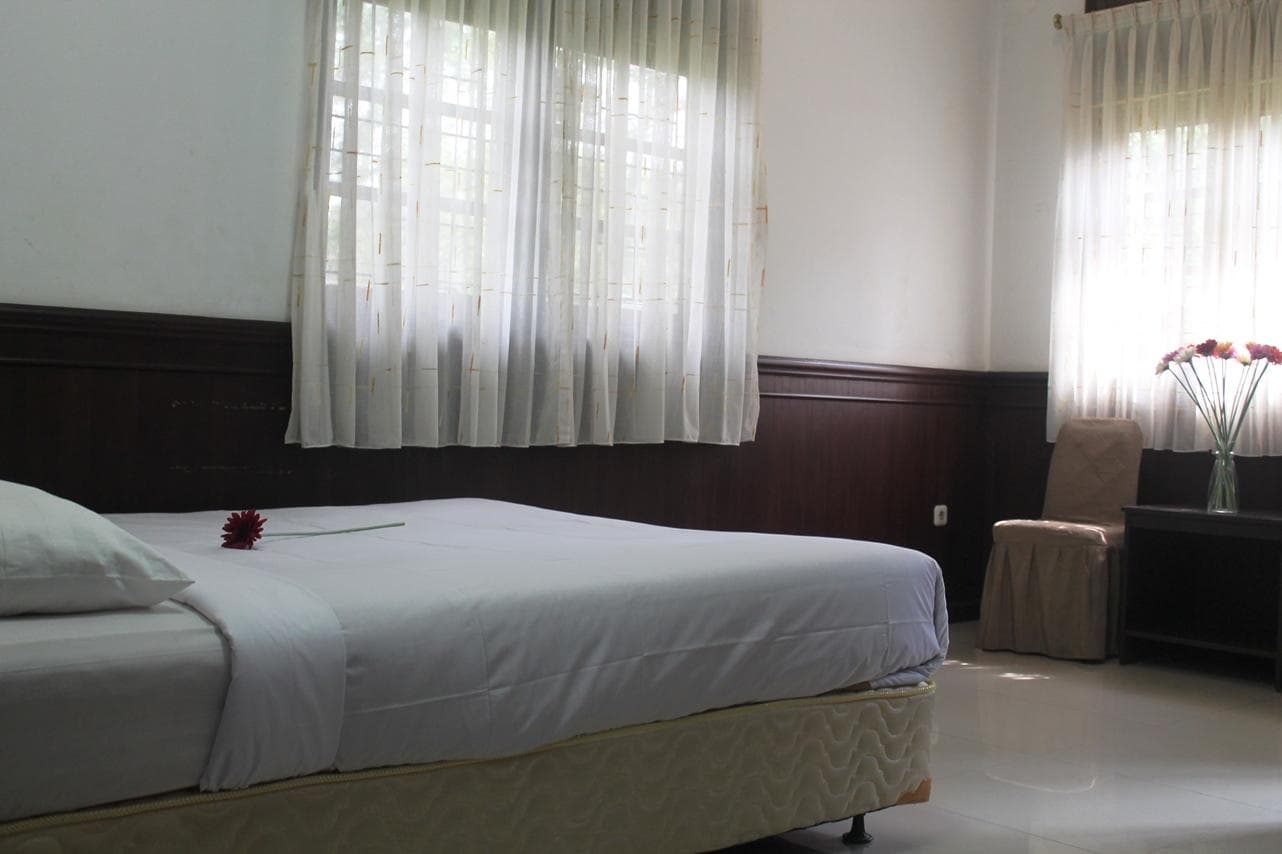 New Green Sentul Resort photo 2