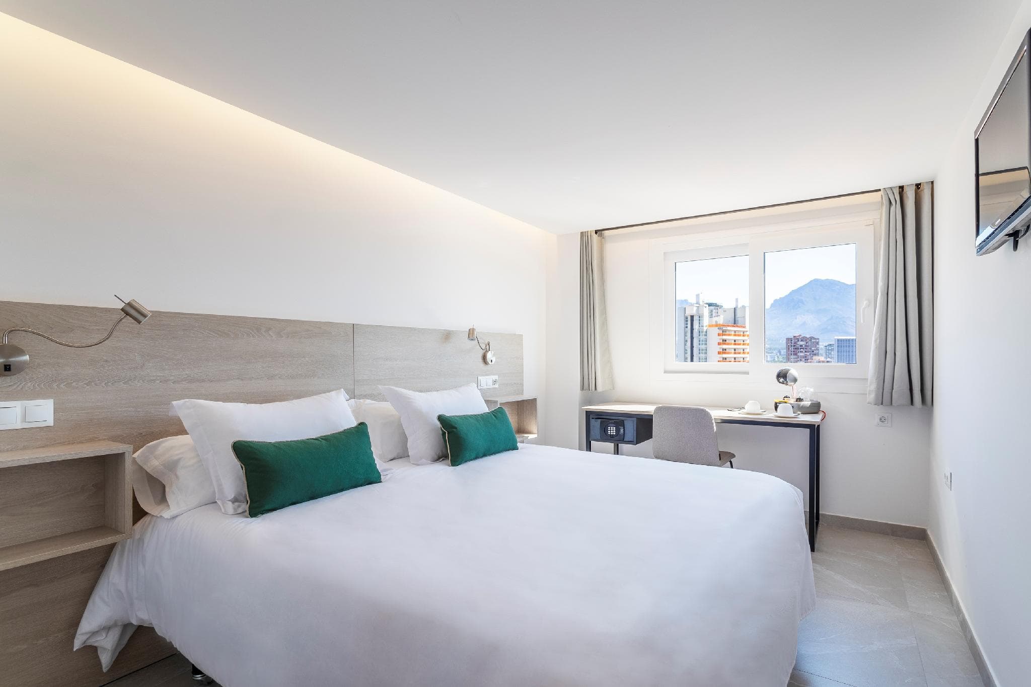 Halley Hotel & Apartments Affiliated by Melia photo 2