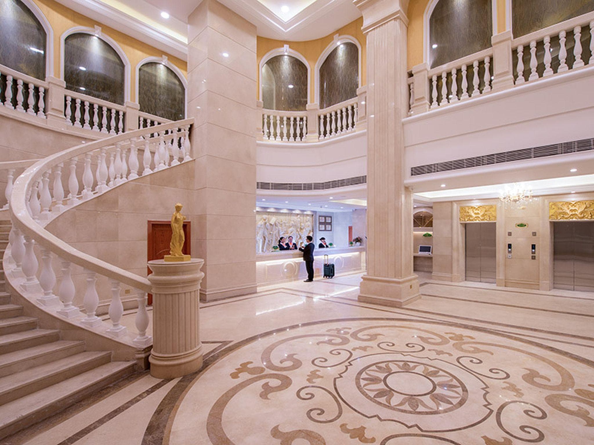 Vienna Hotel Heyuan Longchuan Branch photo 4