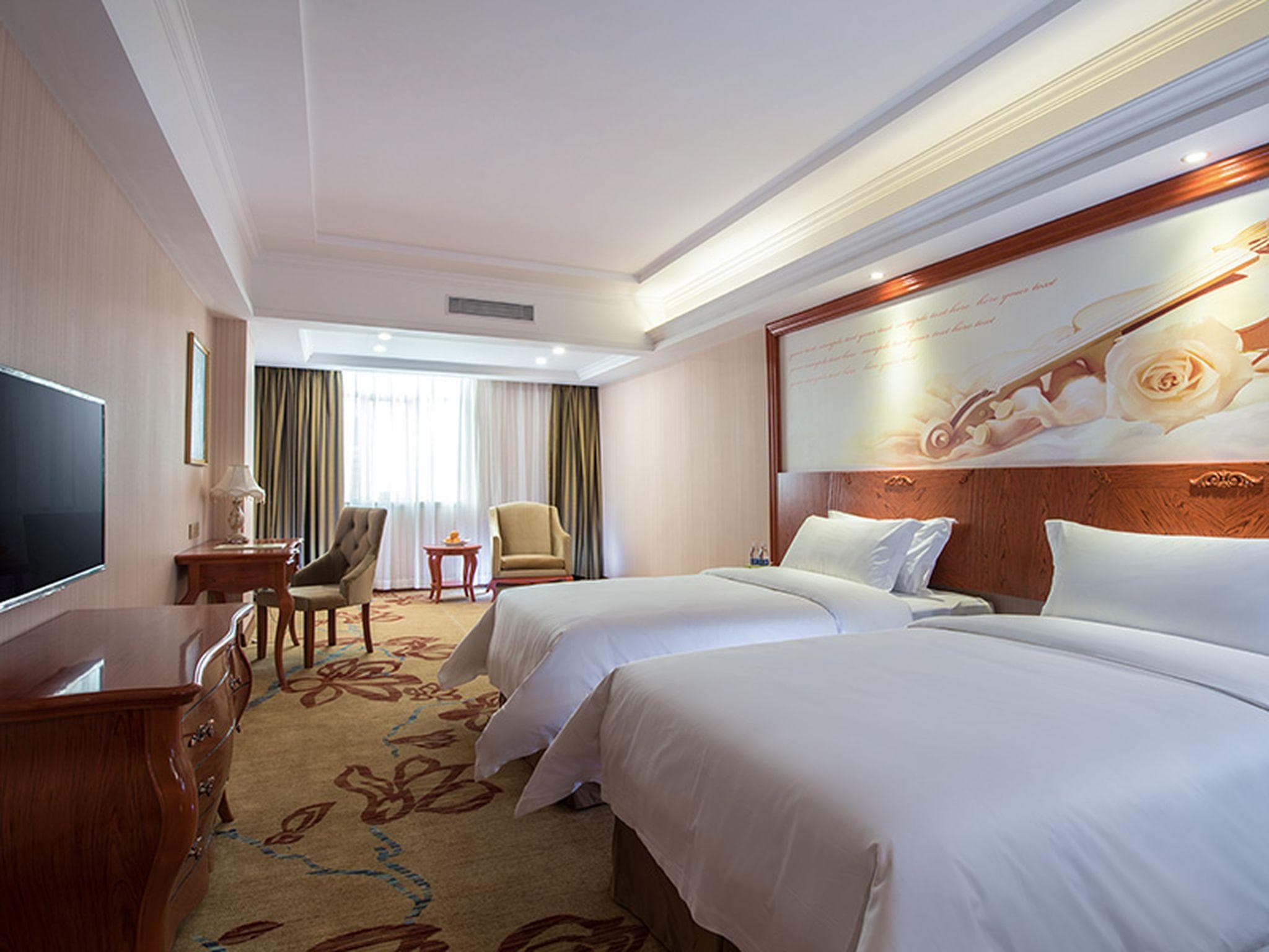 Vienna Hotel Heyuan Longchuan Branch photo 5