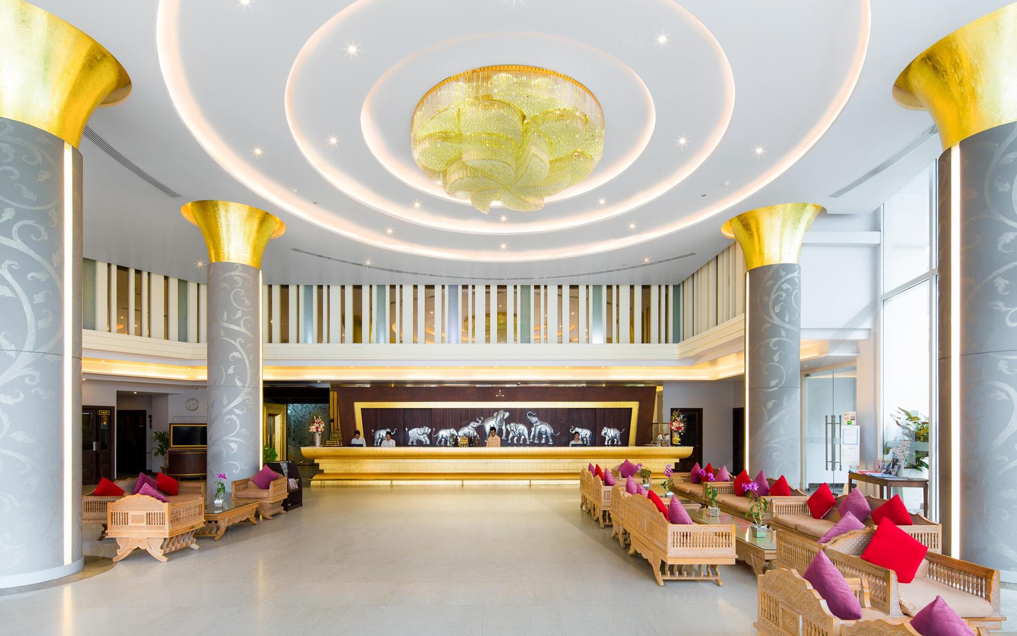 Aiyara Grand Hotel photo 3