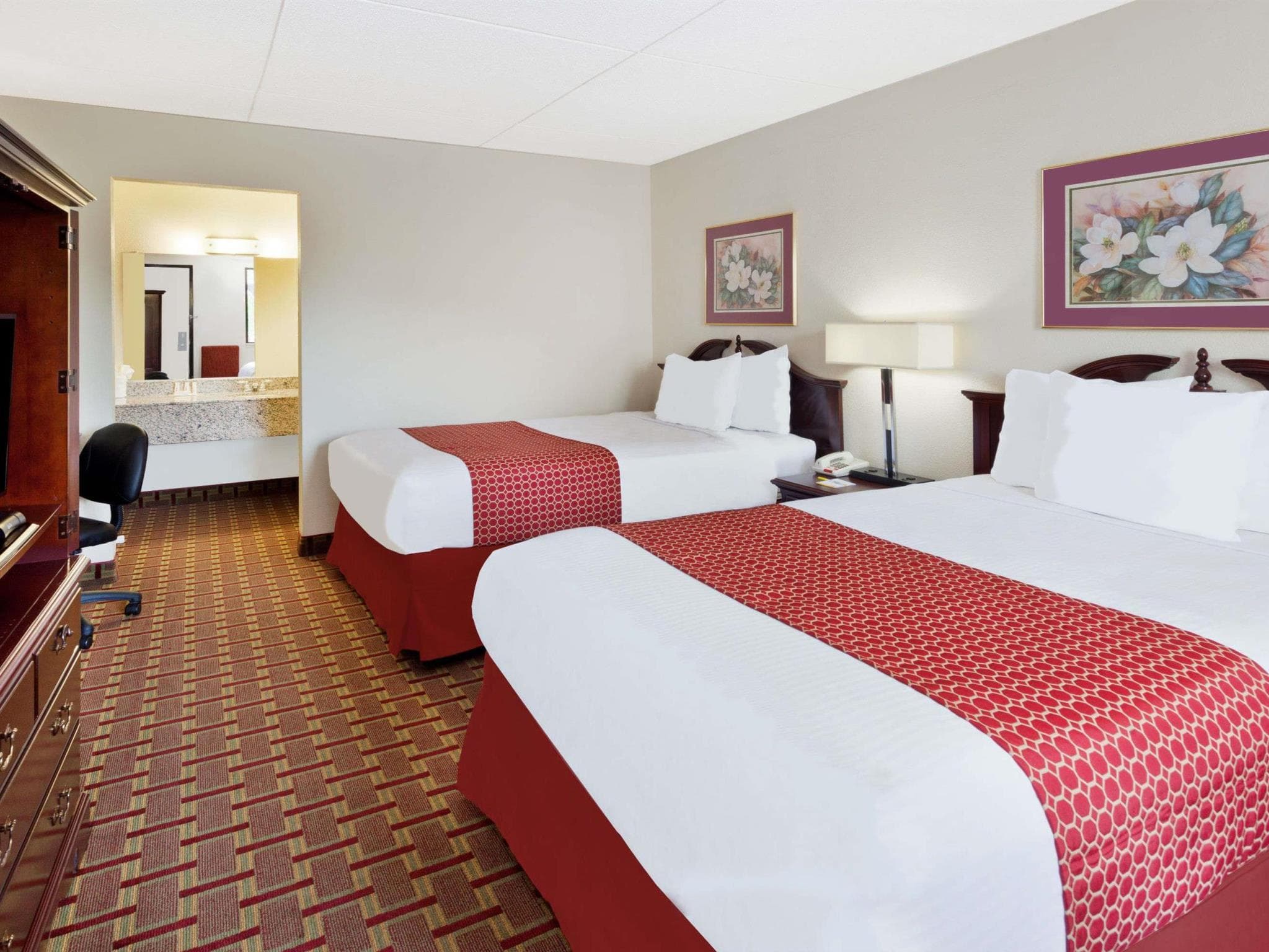 Hotel Bo, a Days Inn by Wyndham Chattanooga Downtown photo 3