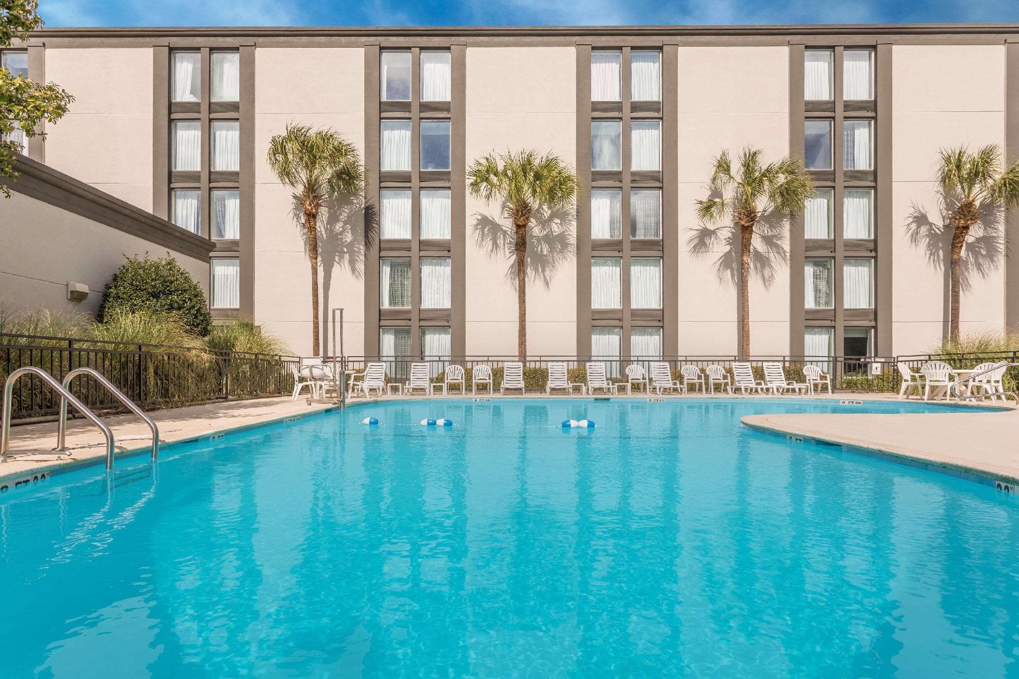 Wyndham Garden Summerville photo 5