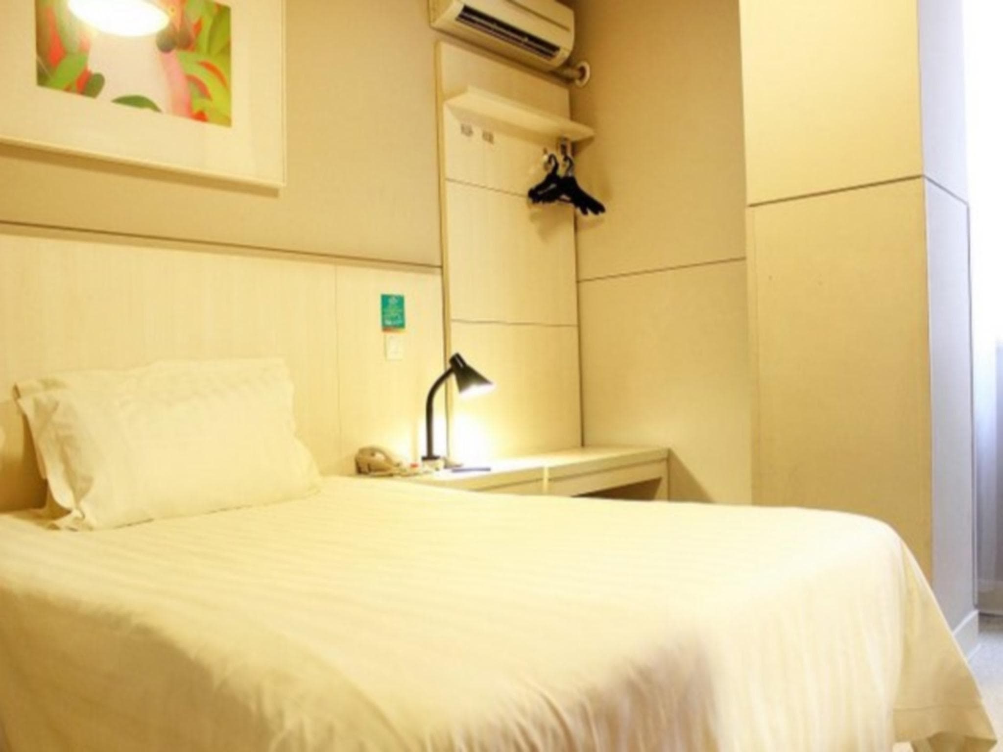 Jinjiang Inn Shenzhen Airport photo 4
